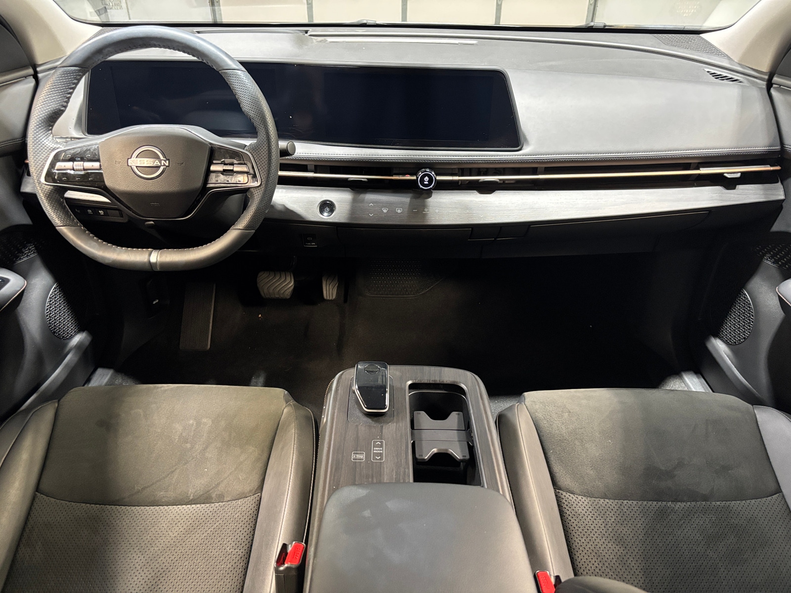 Thumbnail: 2025 Nissan Ariya - 2