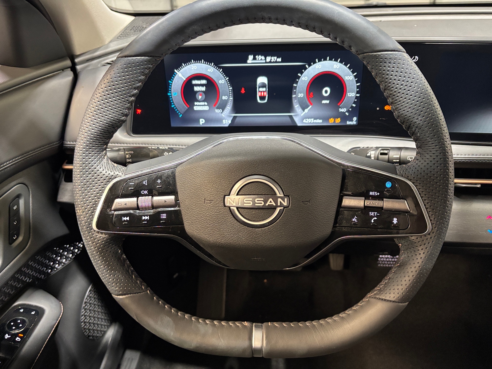 Thumbnail: 2025 Nissan Ariya - 4