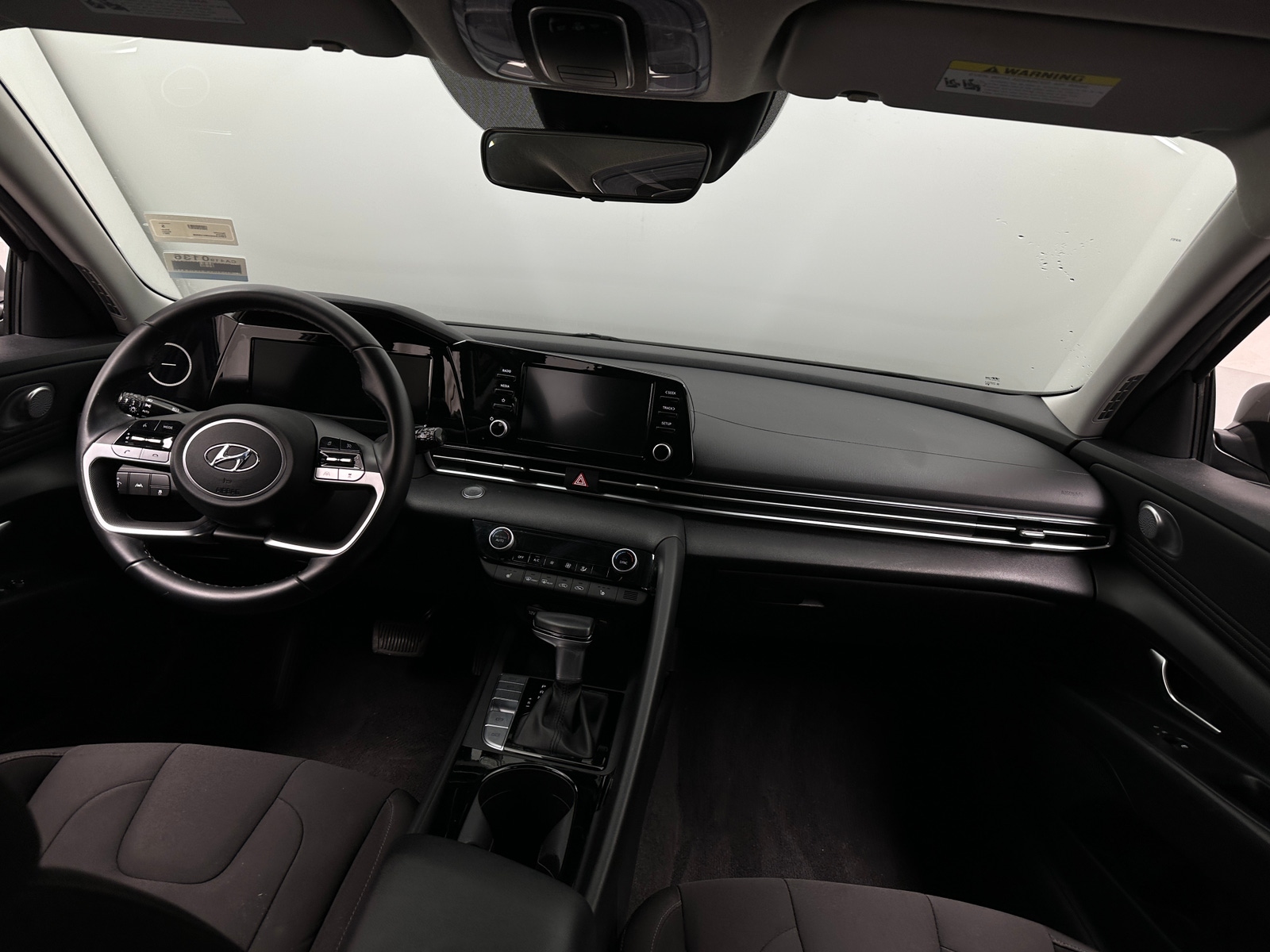 Thumbnail: 2021 Hyundai Elantra - 3