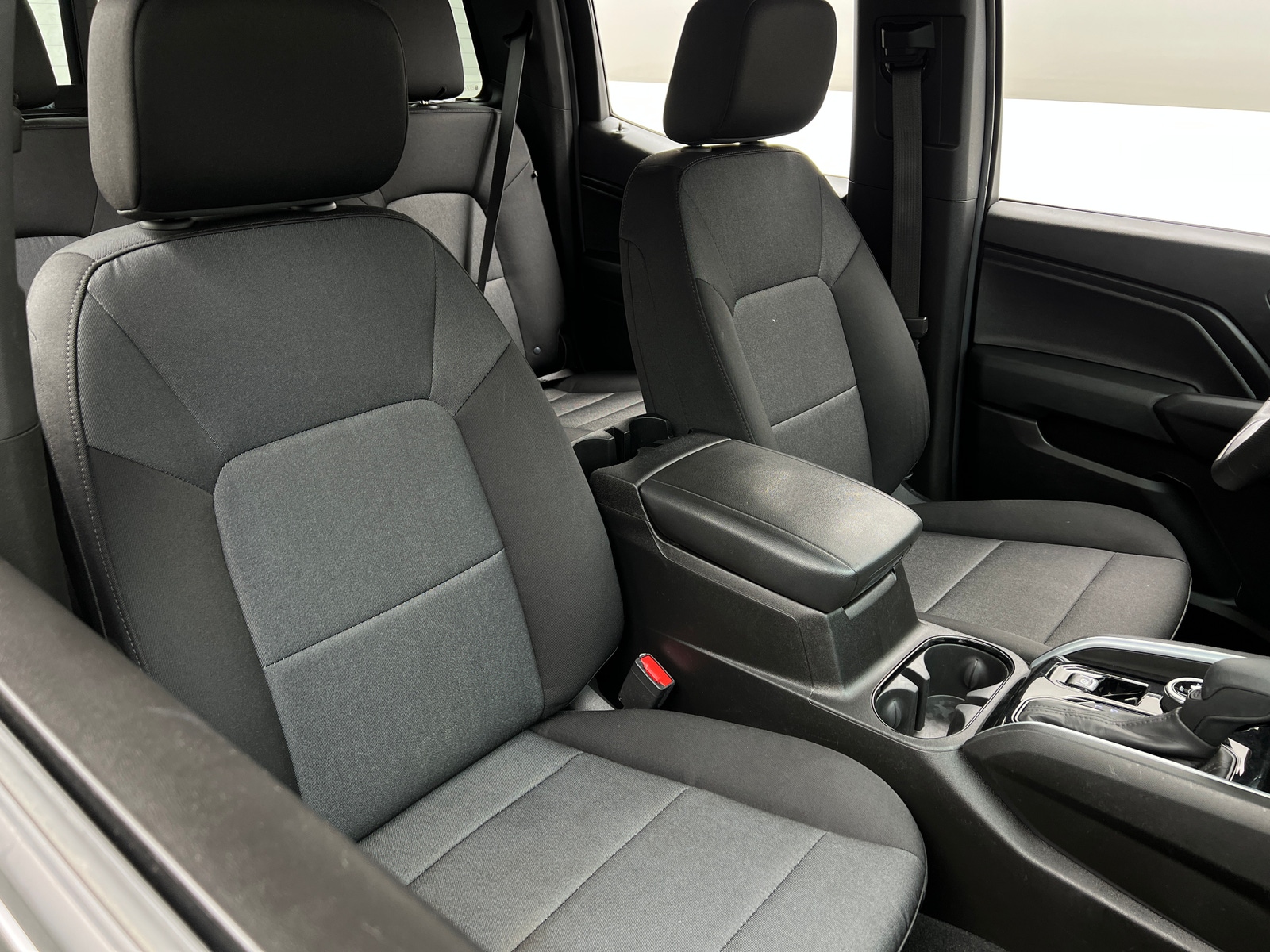 Thumbnail: 2023 Chevrolet Colorado - 2