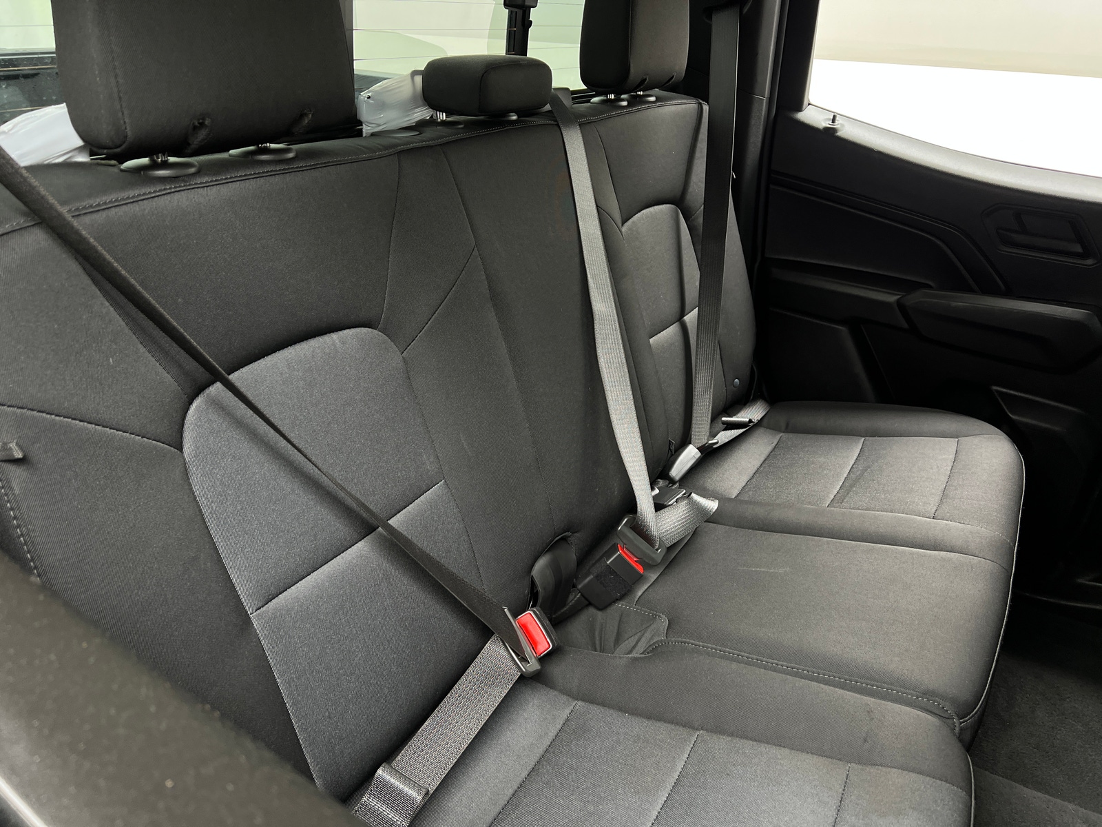 Thumbnail: 2023 Chevrolet Colorado - 6