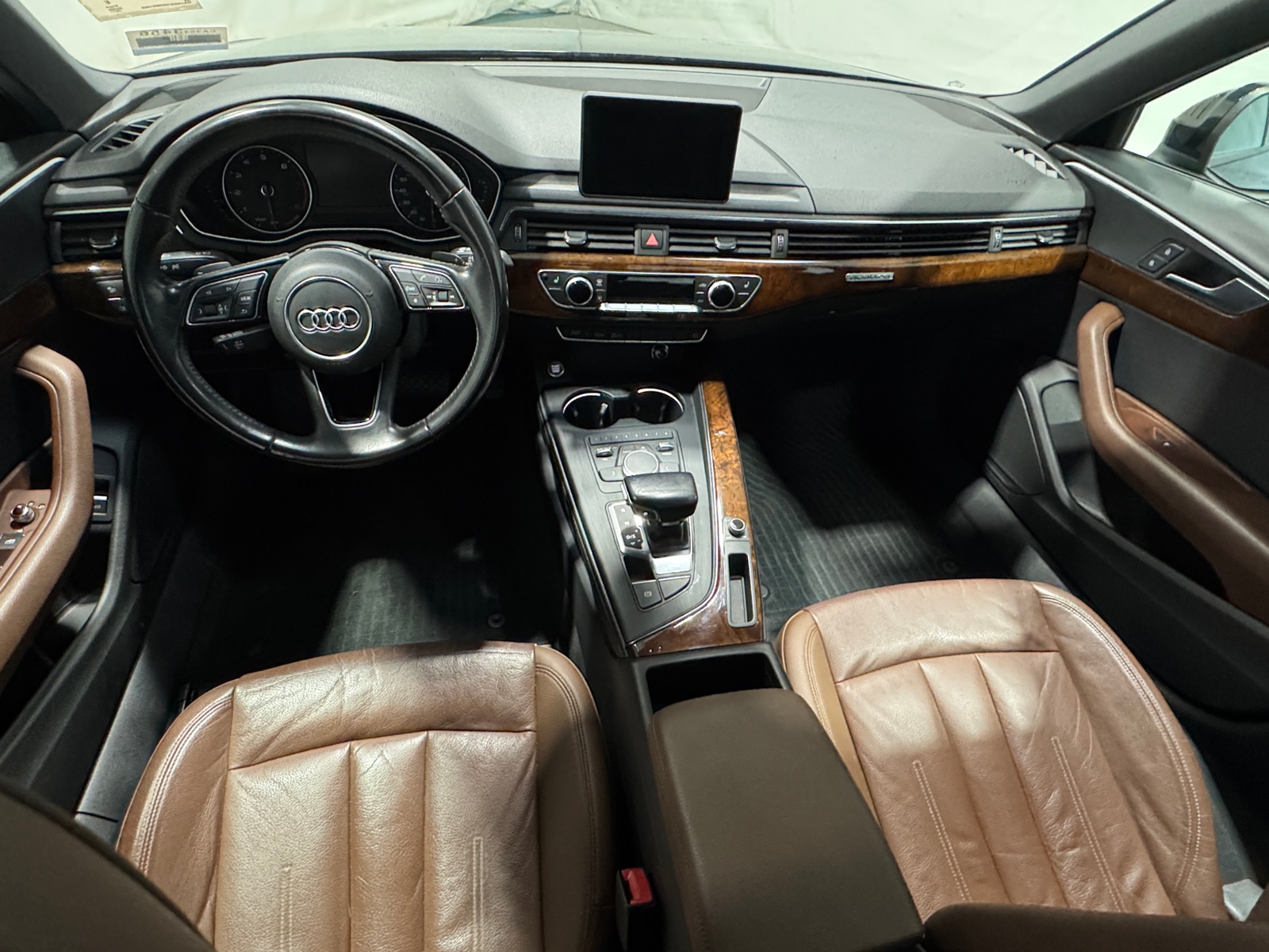 Thumbnail: 2017 Audi A4 - 2