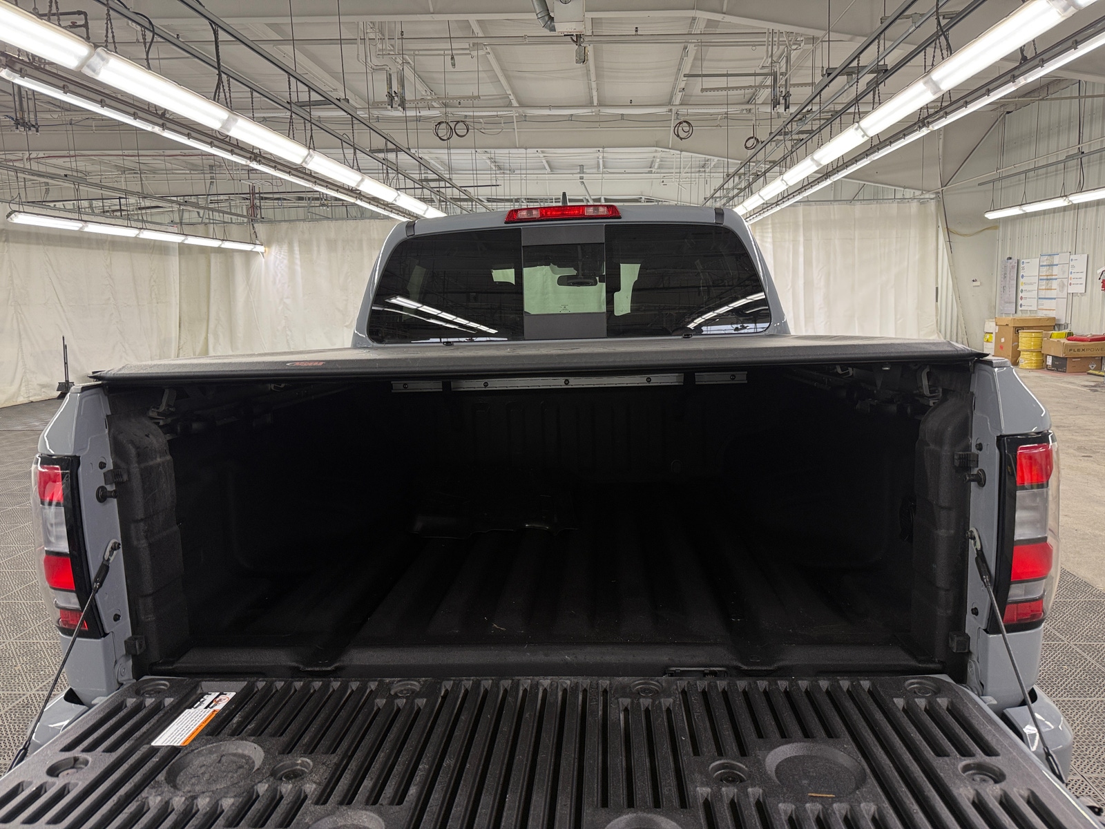 Thumbnail: 2023 Nissan Frontier - 7