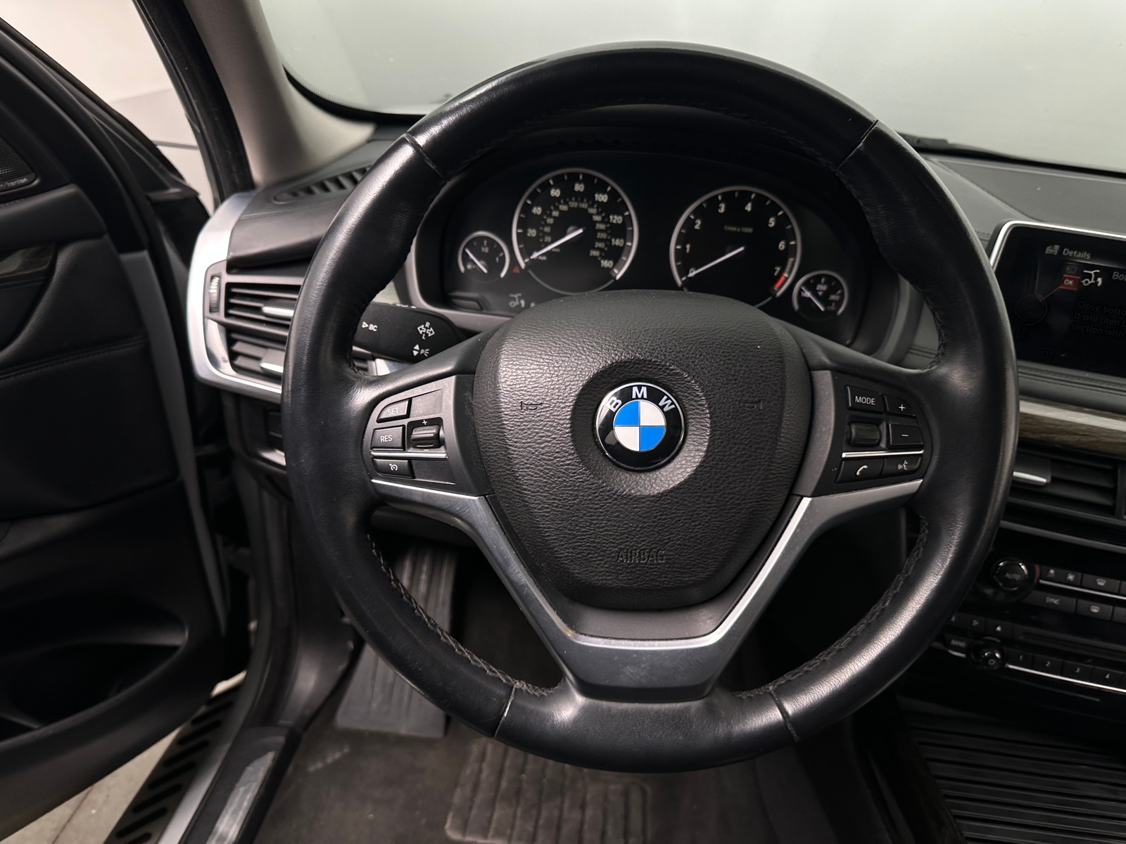 Thumbnail: 2015 BMW X5 - 4