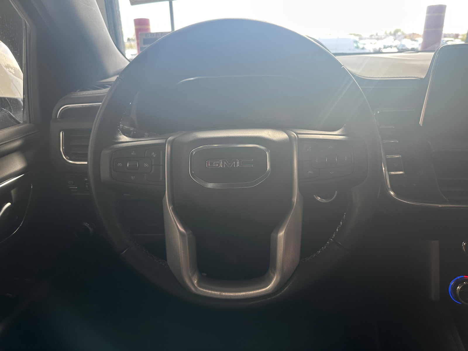 Thumbnail: 2022 GMC Yukon - 5