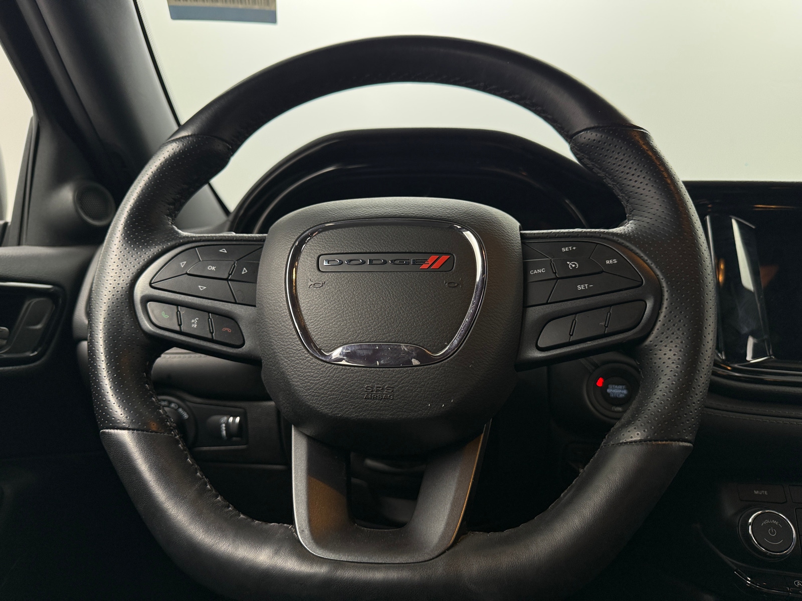 Thumbnail: 2022 Dodge Durango - 5