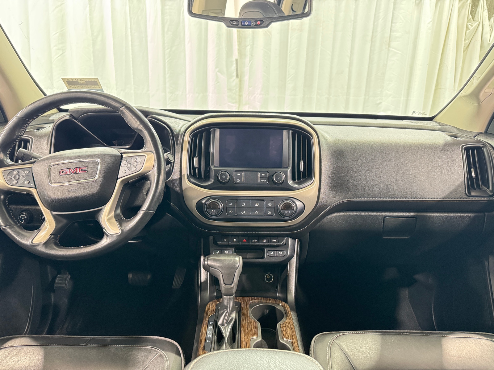 Thumbnail: 2019 GMC Canyon - 2