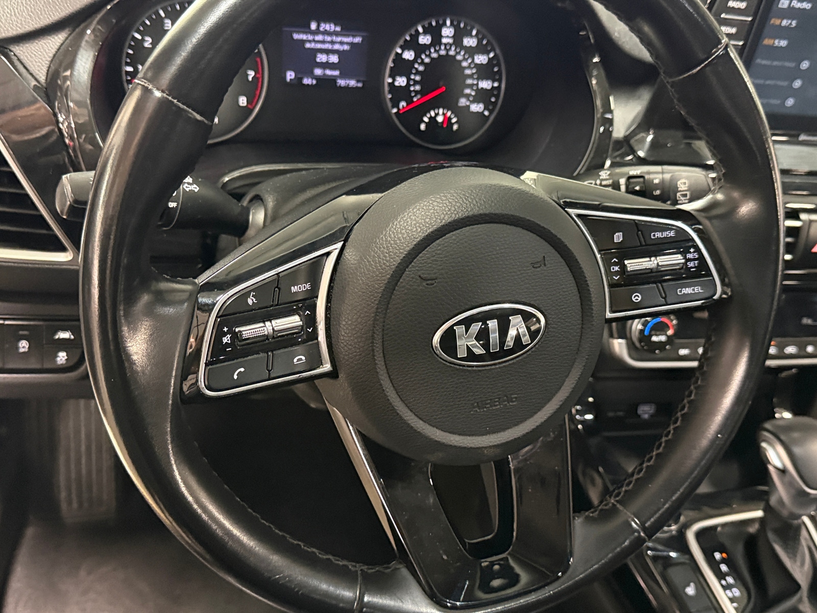 Thumbnail: 2021 Kia Seltos - 4