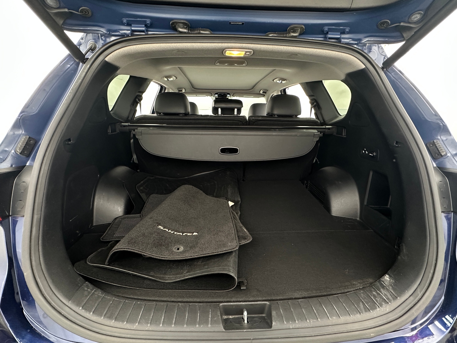 Thumbnail: 2023 Hyundai Santa Fe - 6