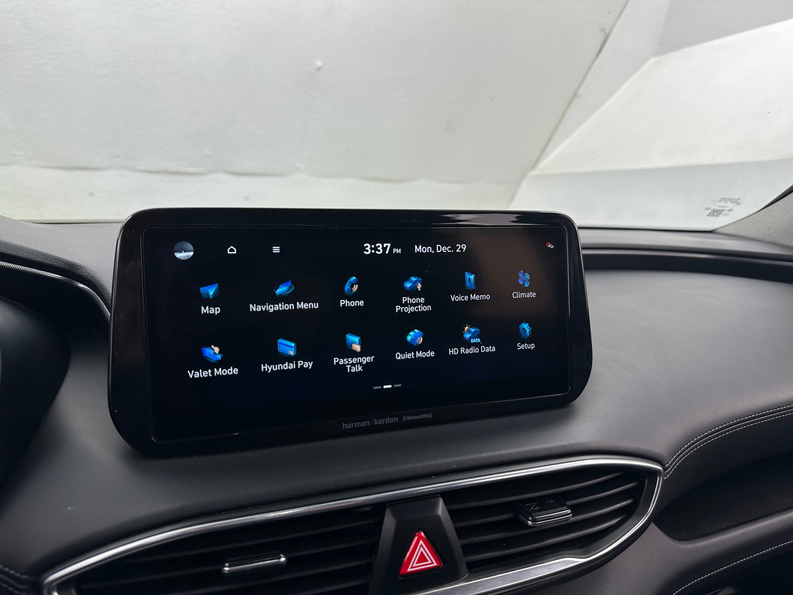 Thumbnail: 2023 Hyundai Santa Fe - 3