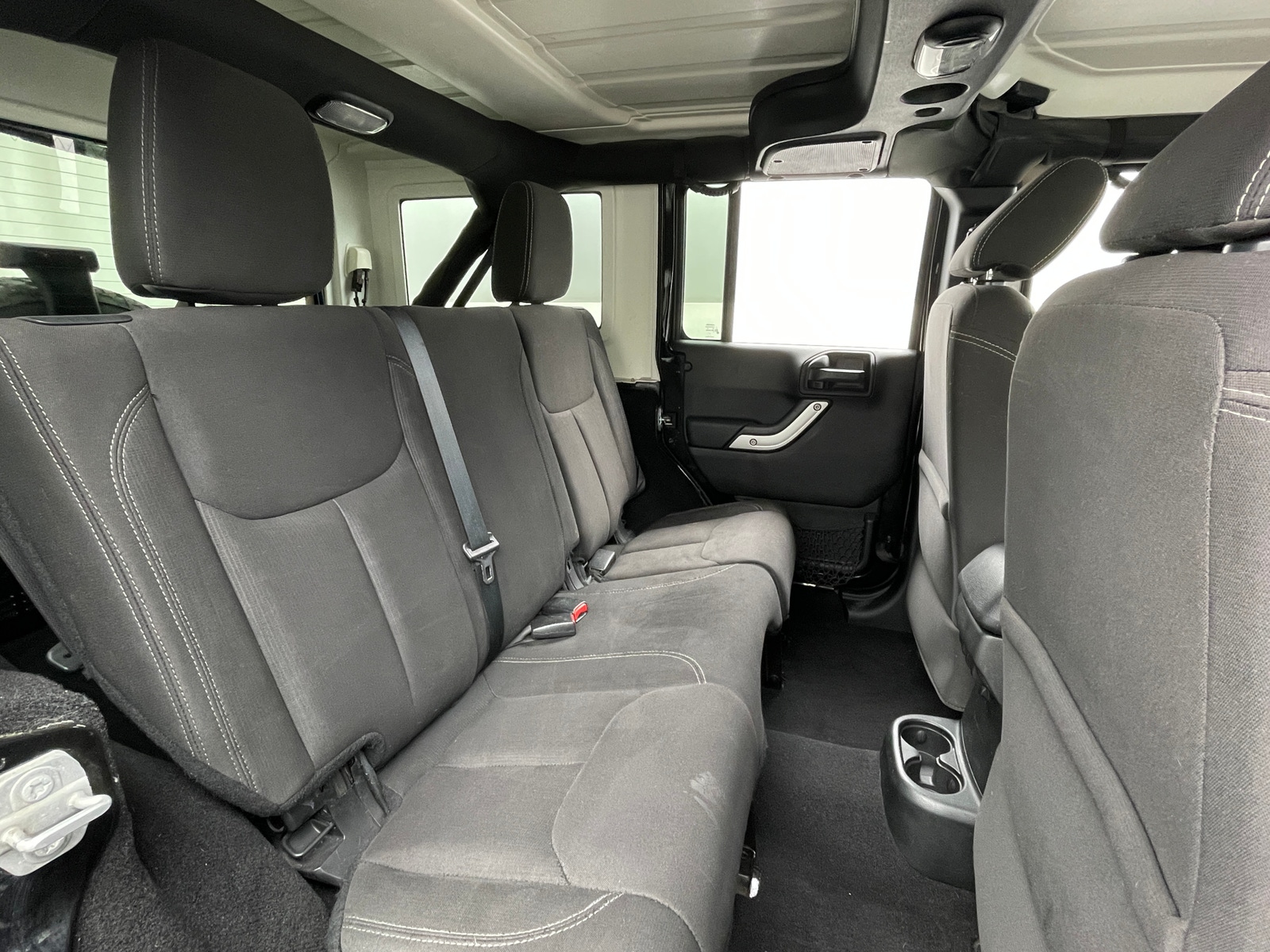 Thumbnail: 2017 Jeep Wrangler - 6