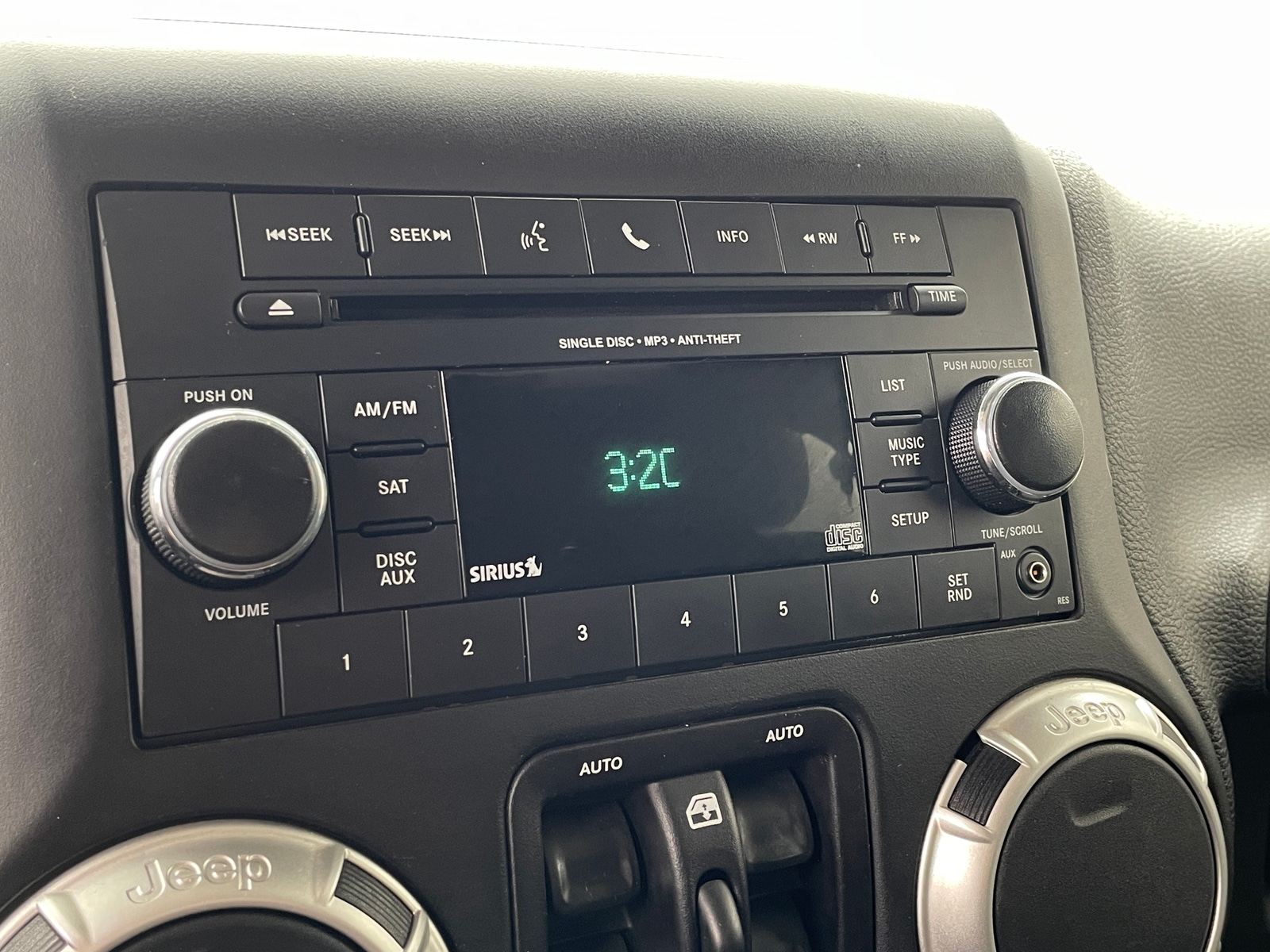 Thumbnail: 2017 Jeep Wrangler - 4