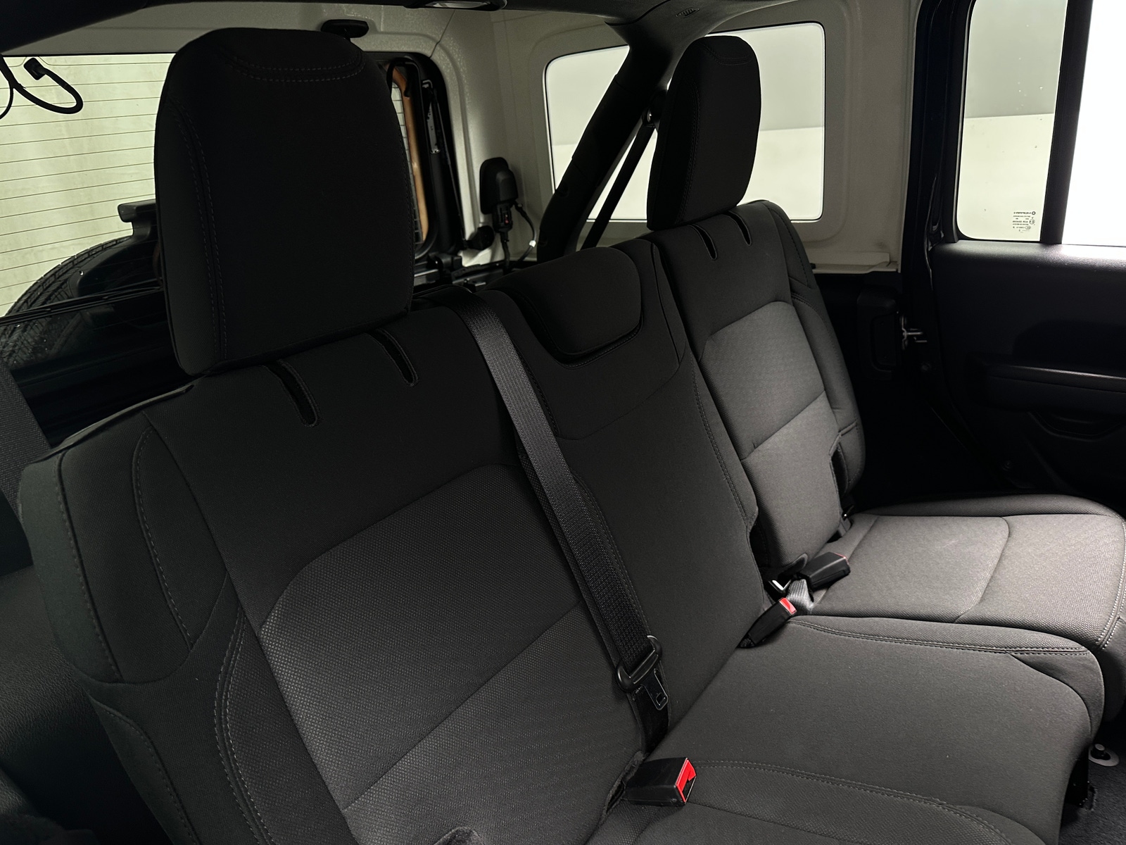 Thumbnail: 2022 Jeep Wrangler - 6