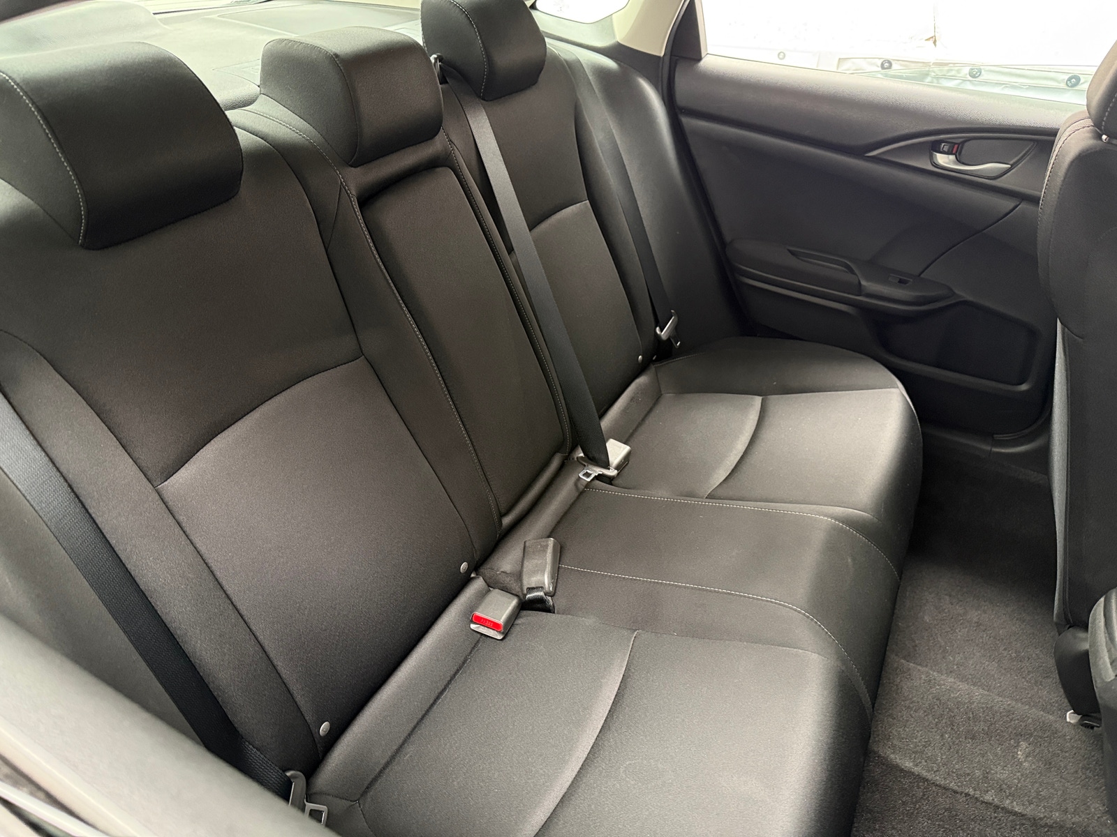 Thumbnail: 2016 Honda Civic - 6