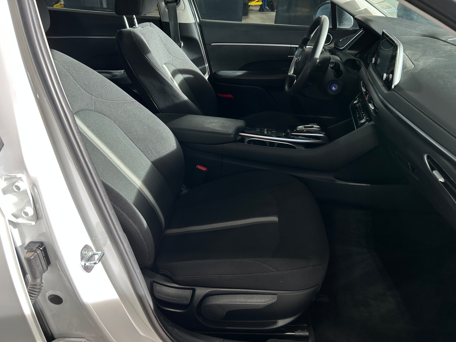 Thumbnail: 2022 Hyundai Sonata - 2