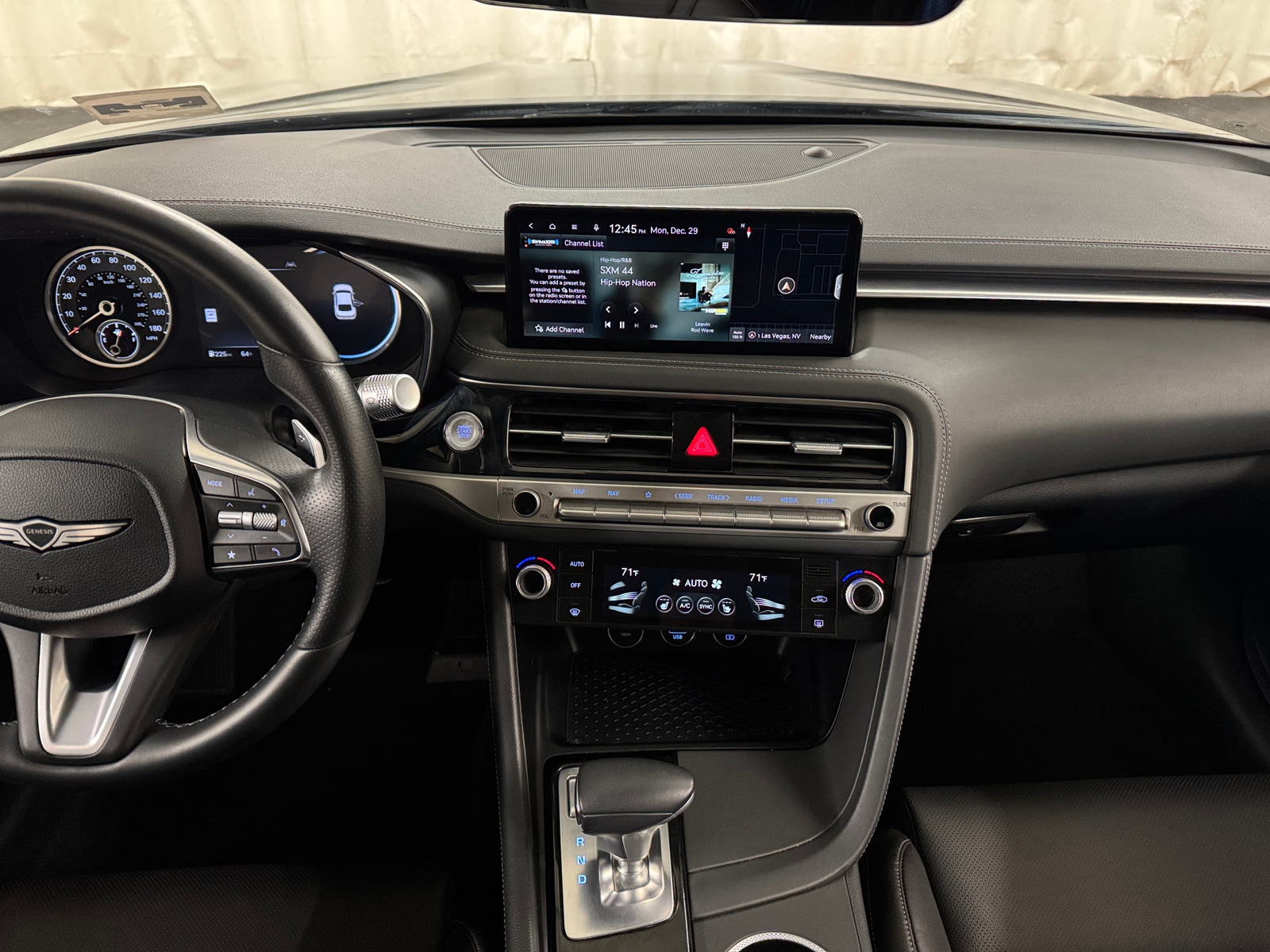 Thumbnail: 2025 Genesis G70 - 2