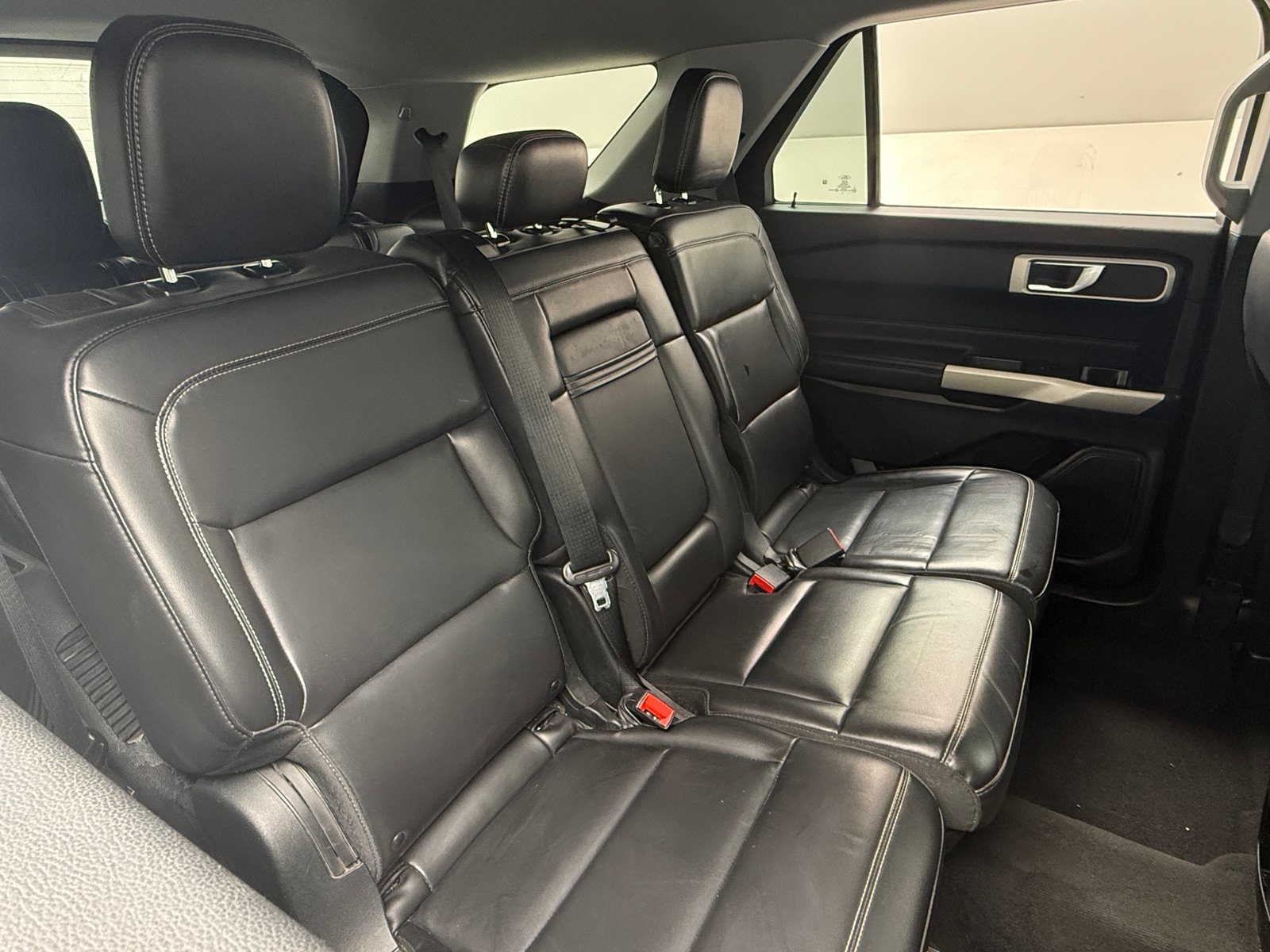 Thumbnail: 2021 Ford Explorer - 5