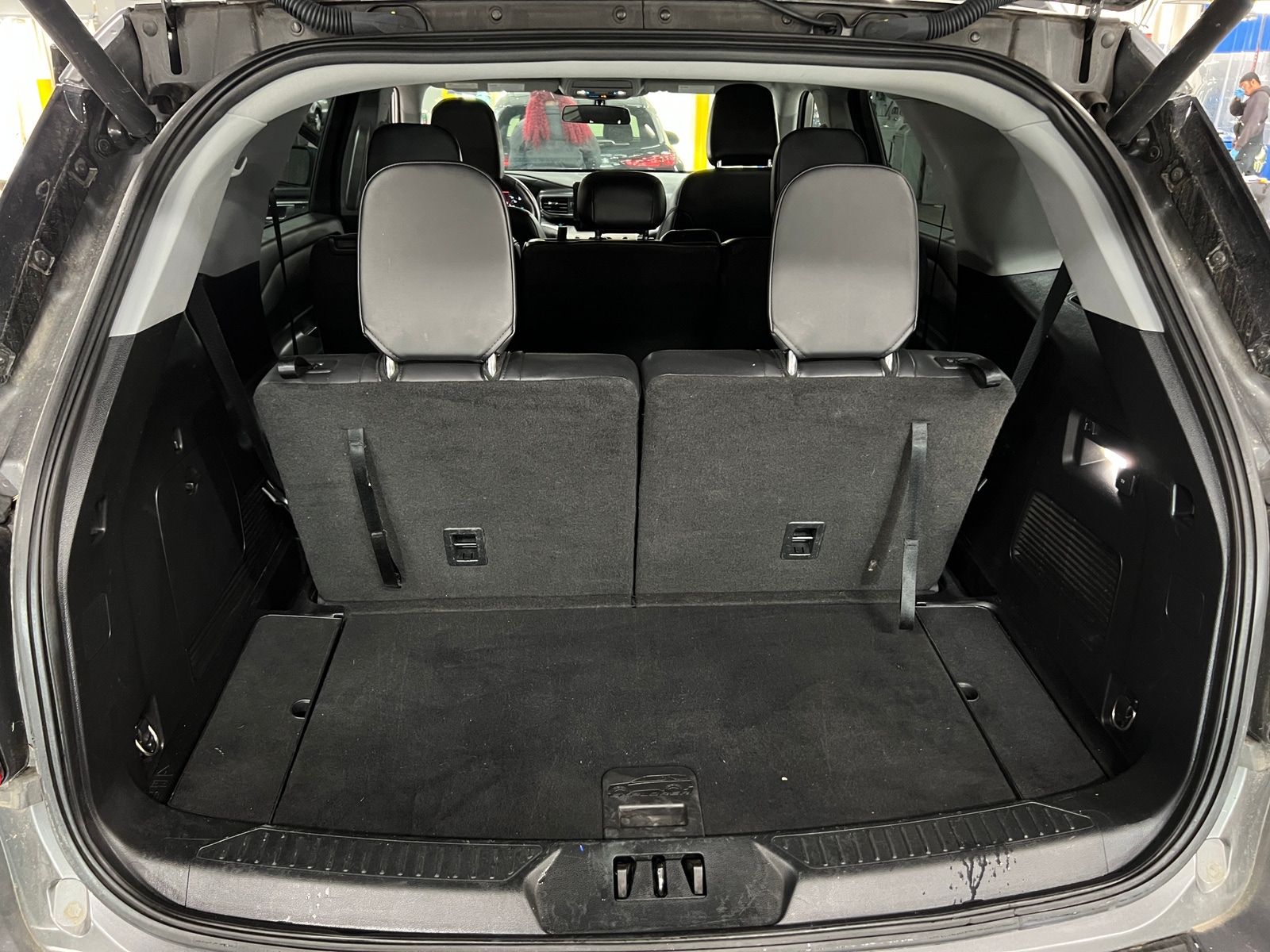 Thumbnail: 2021 Ford Explorer - 6