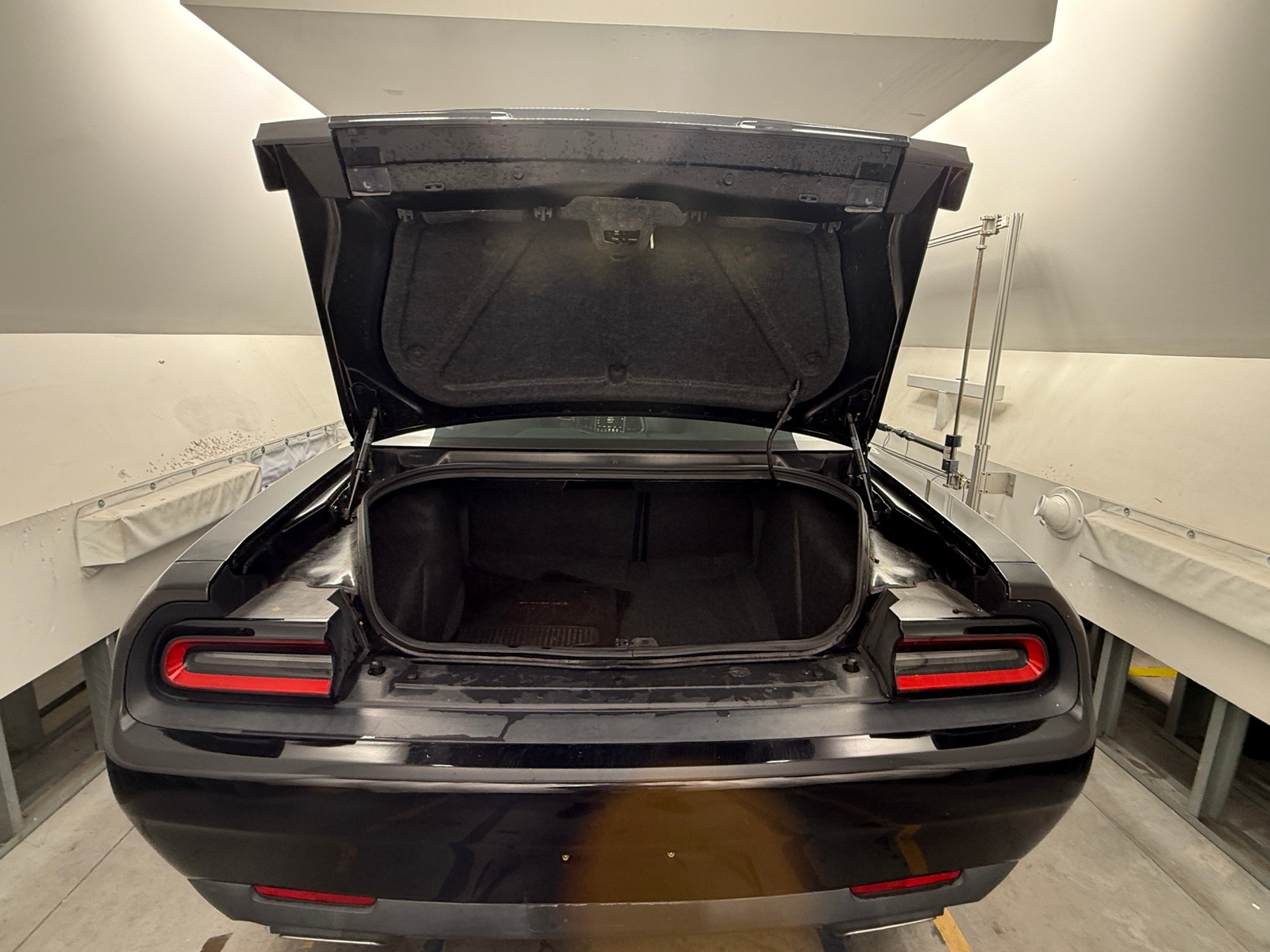 Thumbnail: 2016 Dodge Challenger - 5