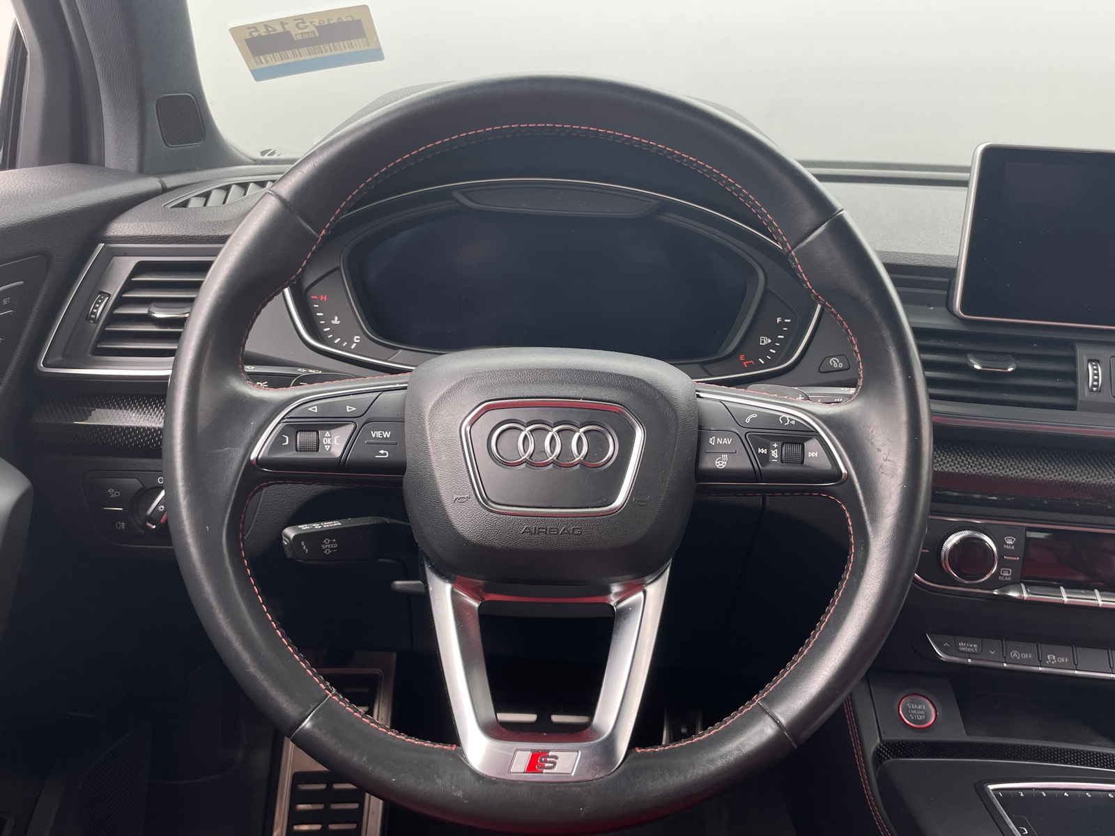 Thumbnail: 2018 Audi SQ5 - 4