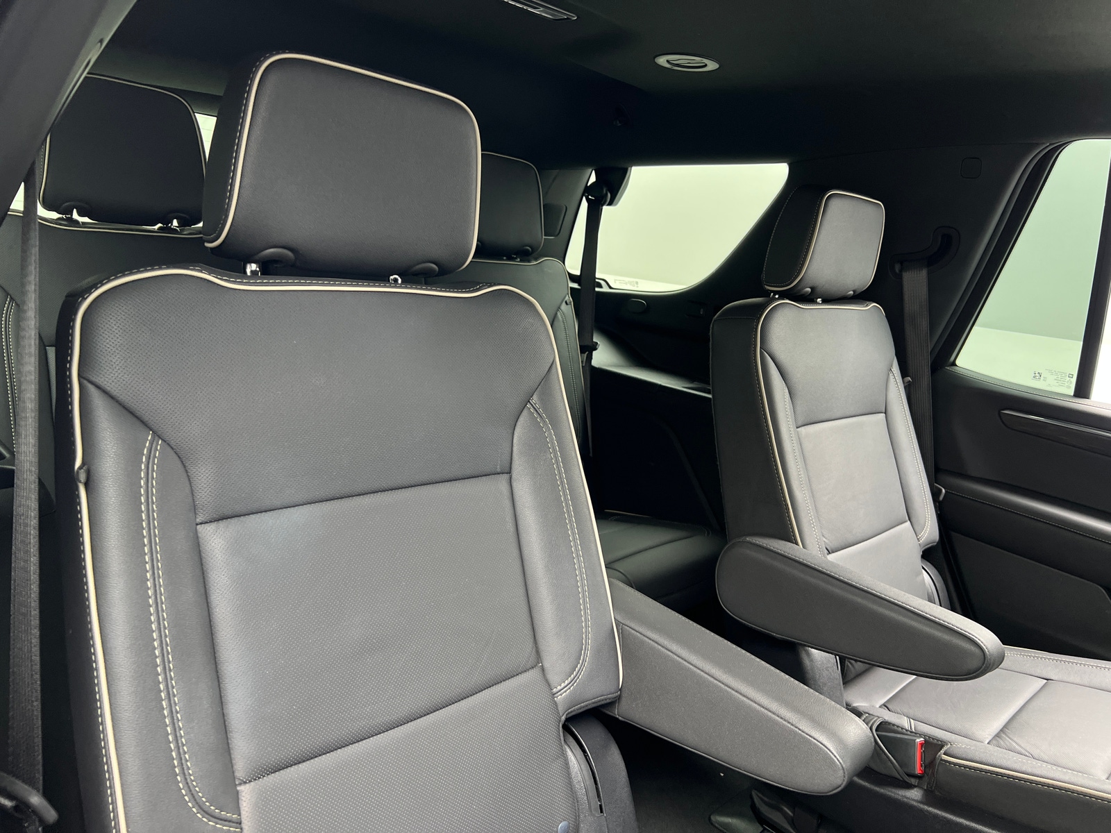 Thumbnail: 2025 Chevrolet Tahoe - 5