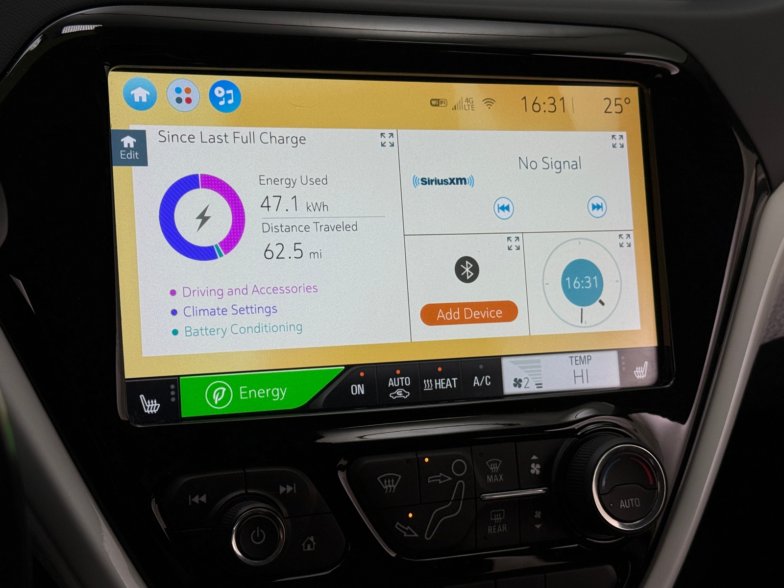 Thumbnail: 2019 Chevrolet Bolt EV - 3