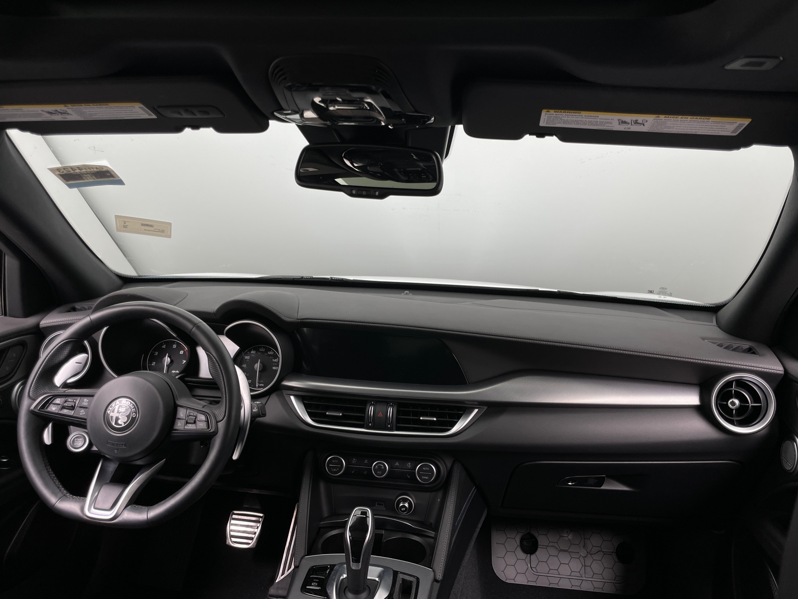 Thumbnail: 2023 Alfa Romeo Stelvio - 2