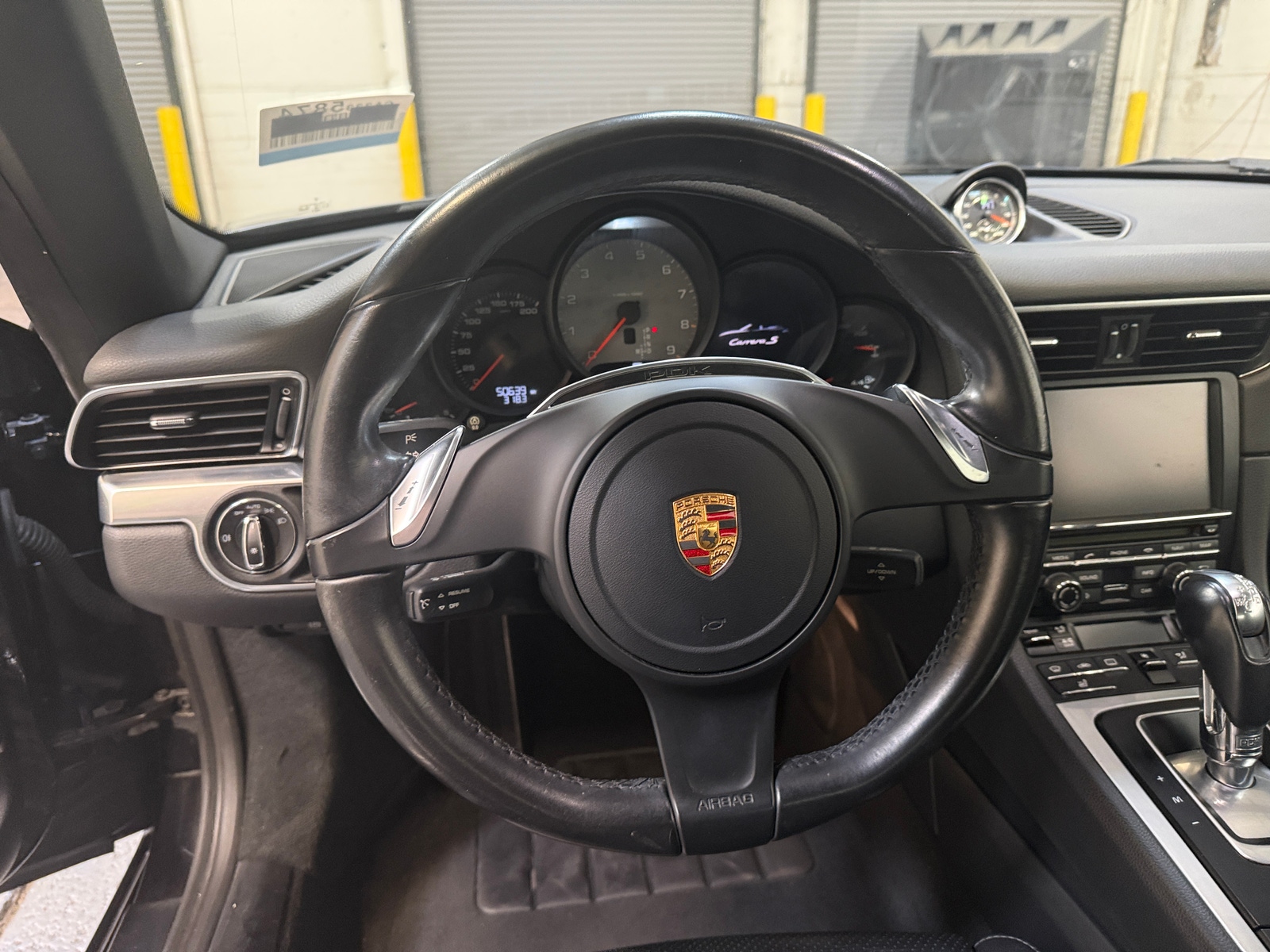 Thumbnail: 2016 Porsche 911 - 4