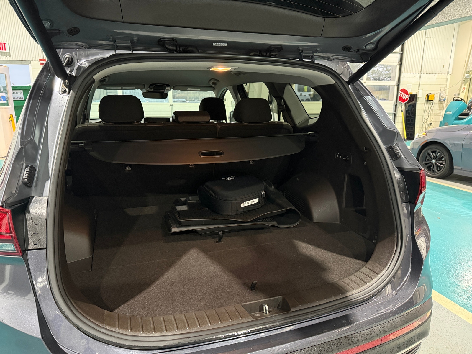 Thumbnail: 2022 Hyundai Santa Fe - 7