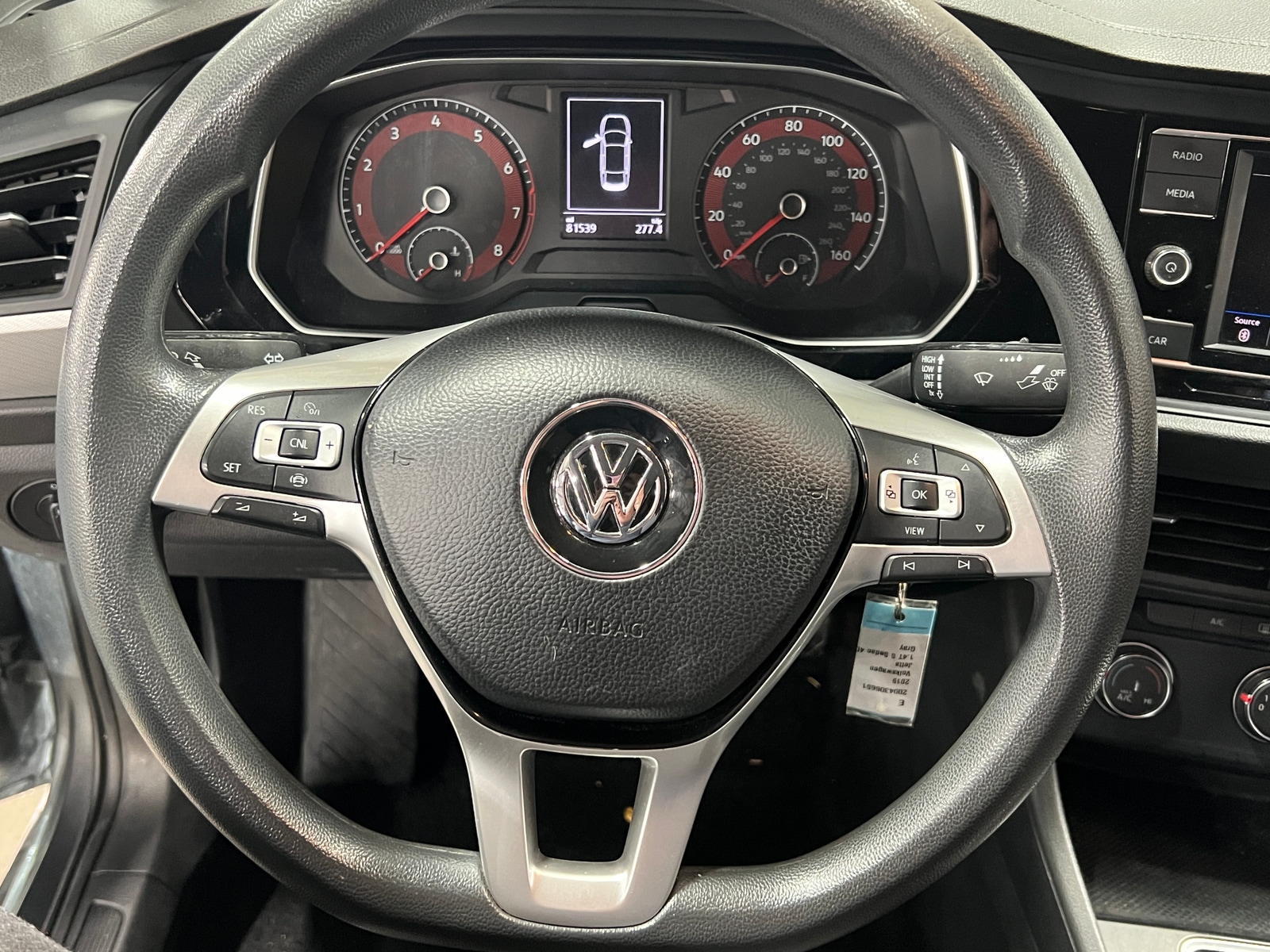 Thumbnail: 2019 Volkswagen Jetta - 5