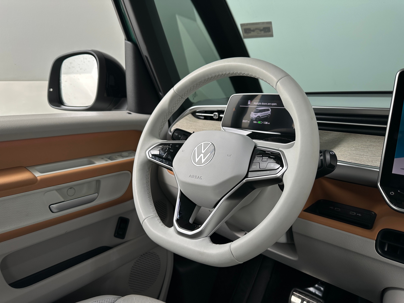 Thumbnail: 2025 Volkswagen ID.Buzz - 4