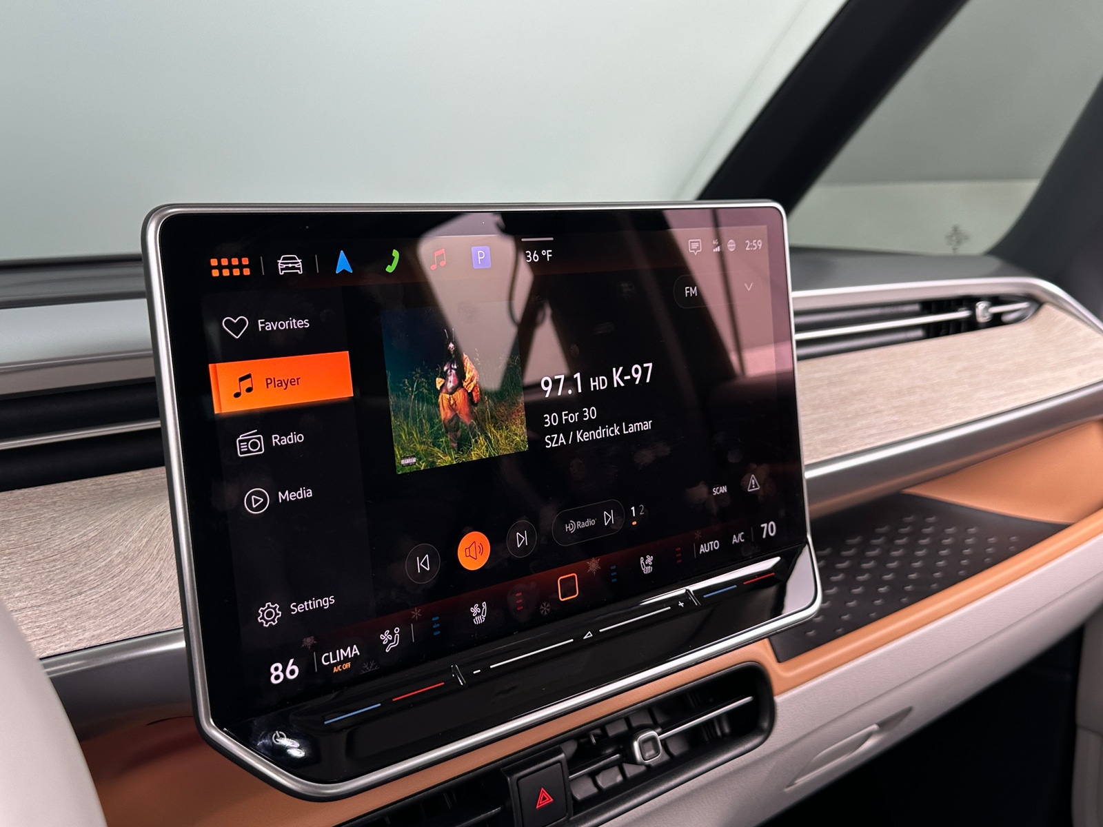 Thumbnail: 2025 Volkswagen ID.Buzz - 3