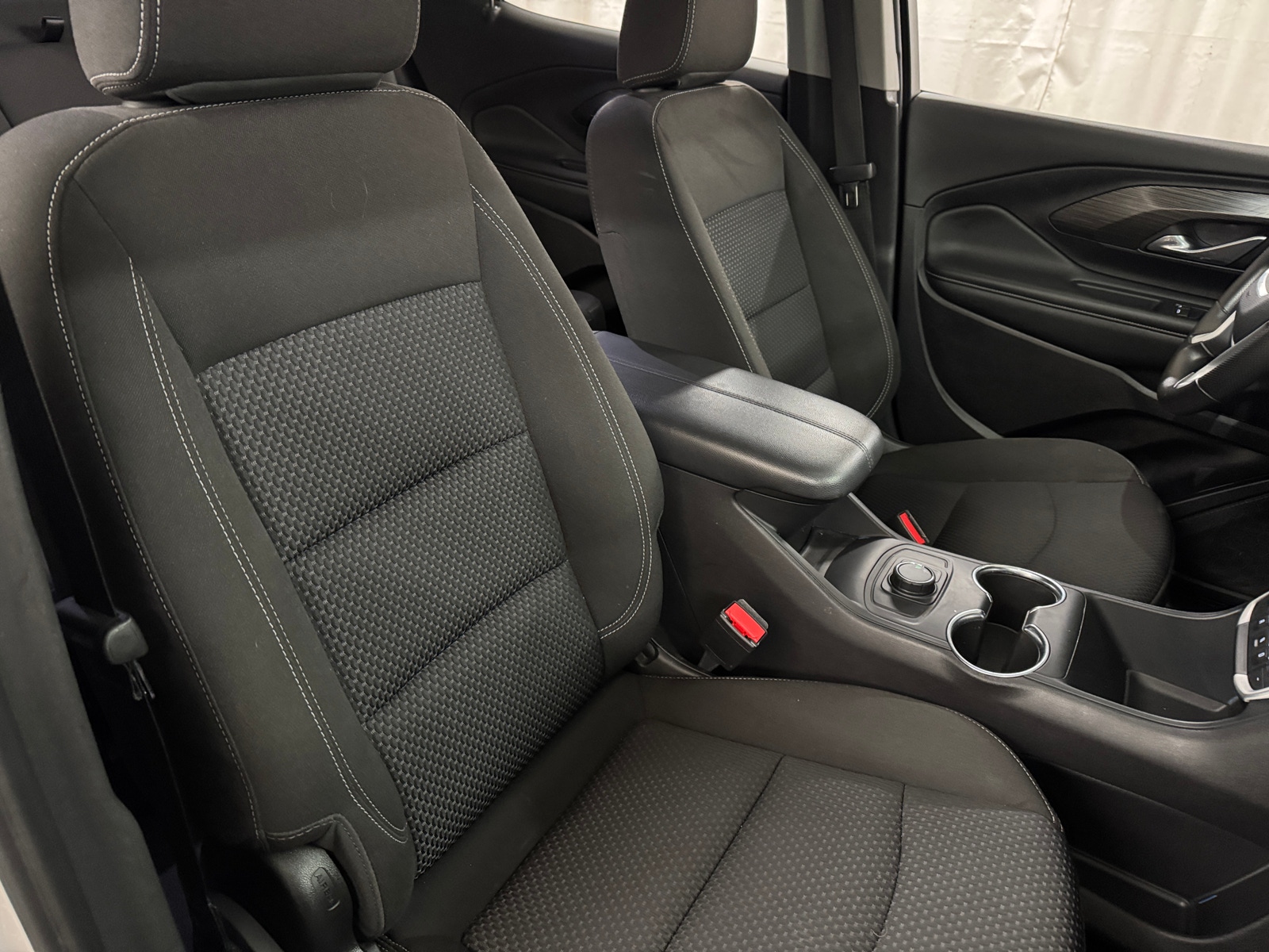 Thumbnail: 2024 GMC Terrain - 2