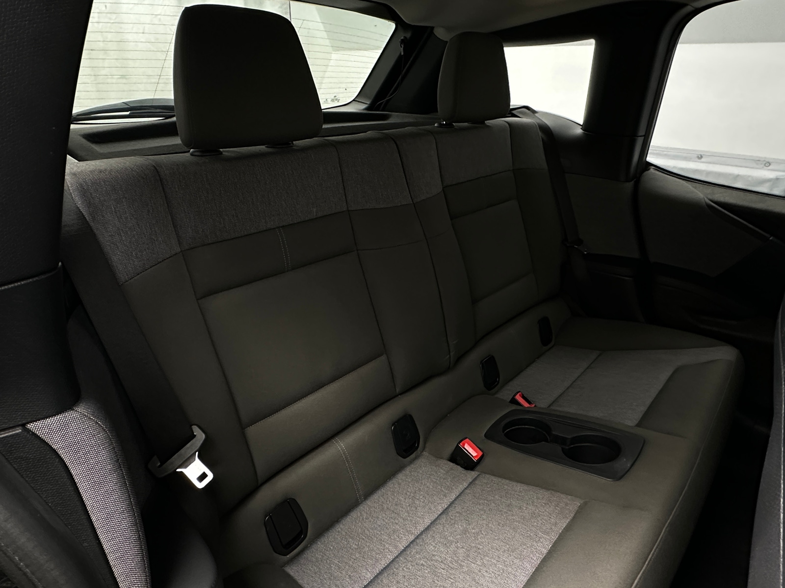 Thumbnail: 2016 BMW i3 - 6