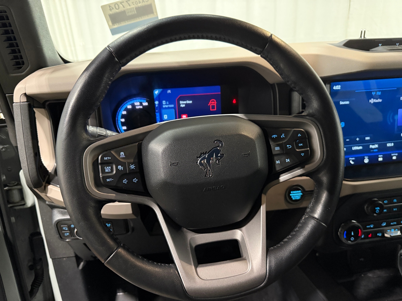 Thumbnail: 2022 Ford Bronco - 5