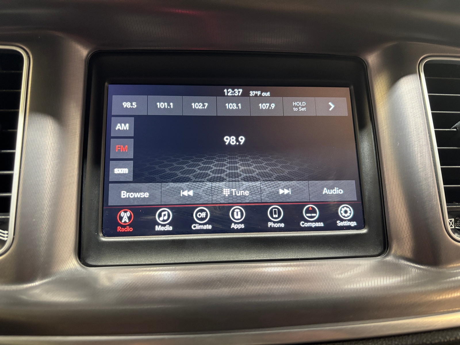 Thumbnail: 2022 Dodge Charger - 4