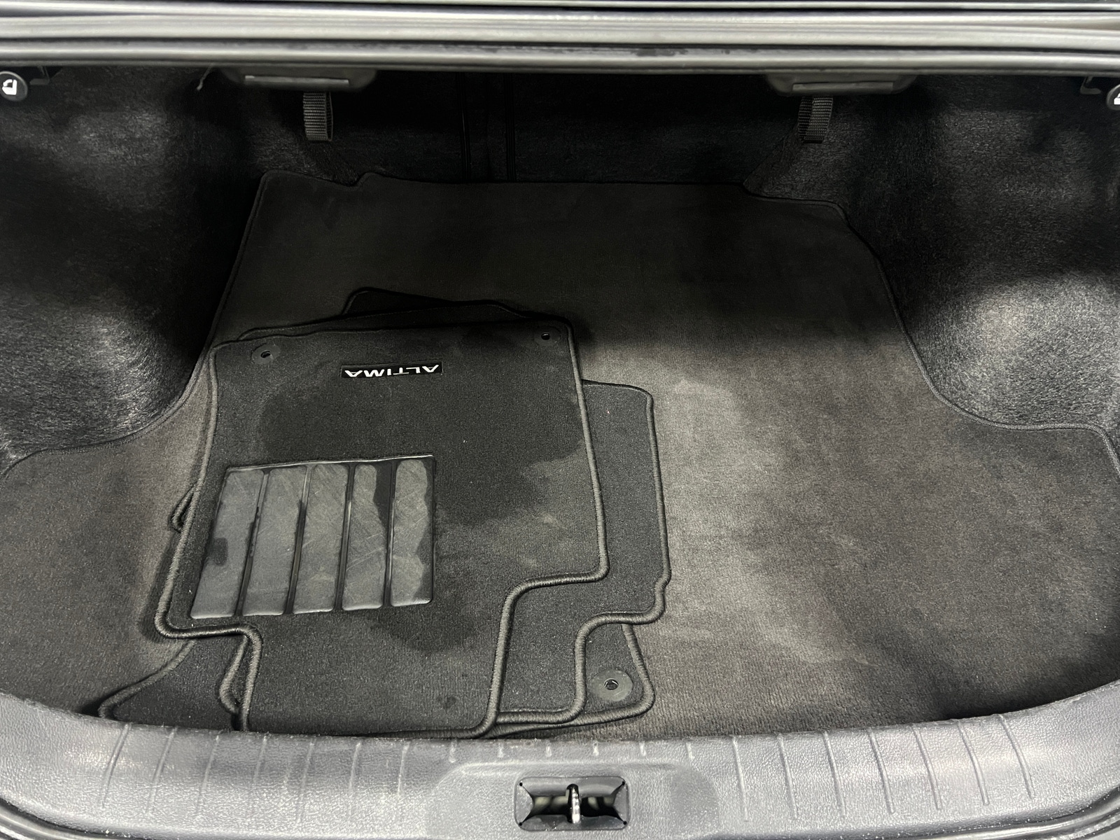 Thumbnail: 2025 Nissan Altima - 7