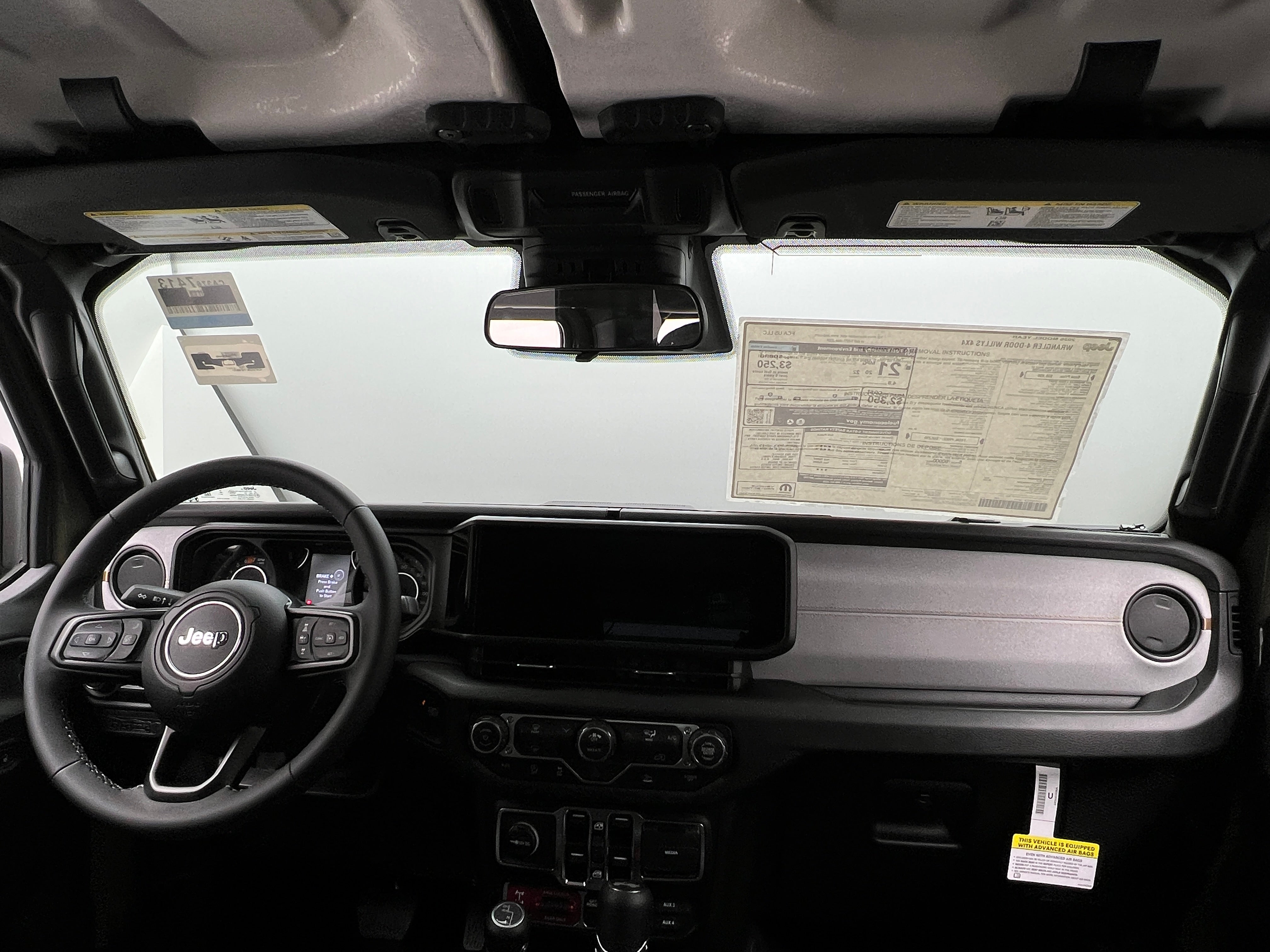 2026 Jeep Wrangler 4-Door Willys - Photo 4