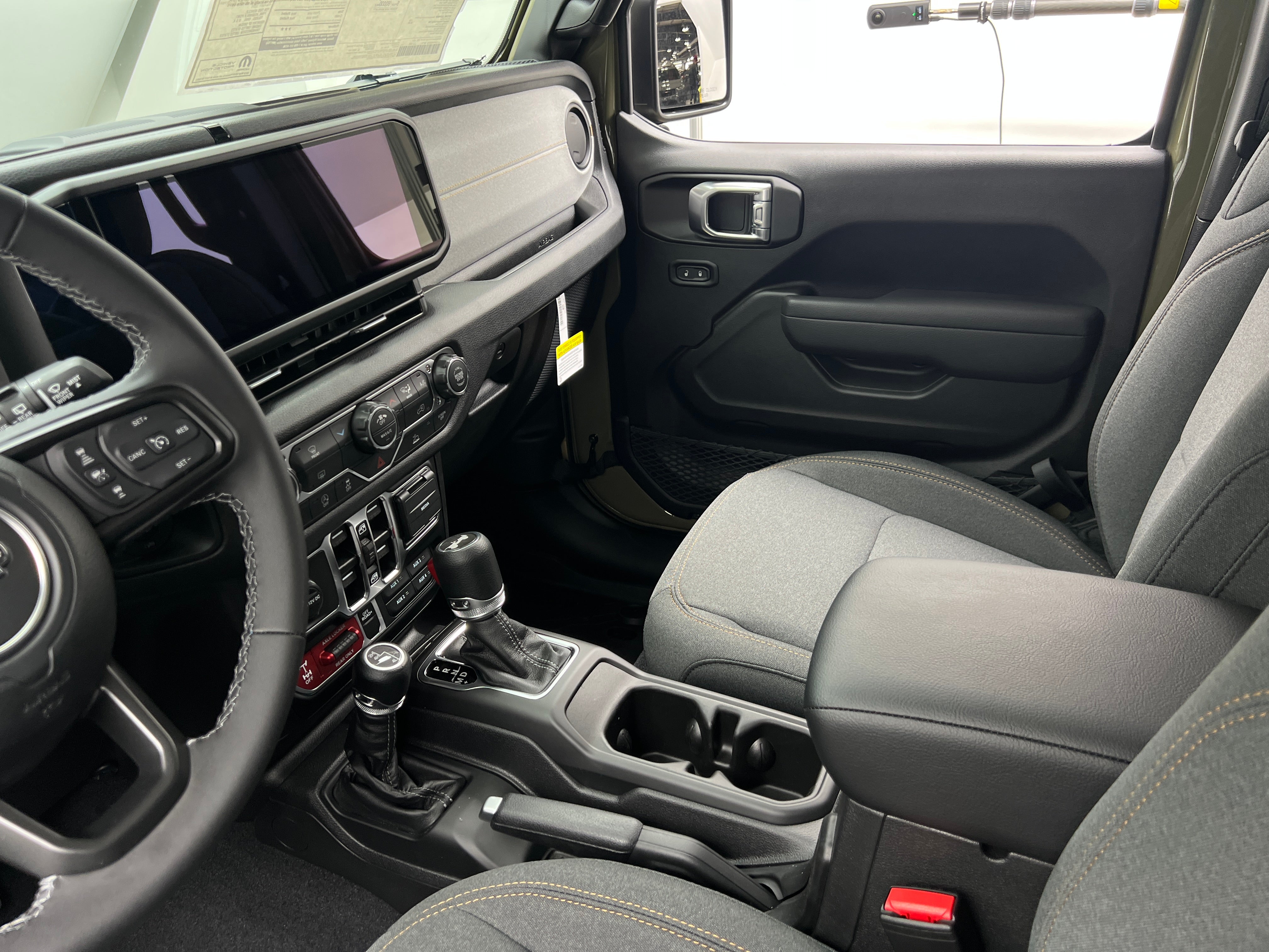 2026 Jeep Wrangler 4-Door Willys - Photo 6