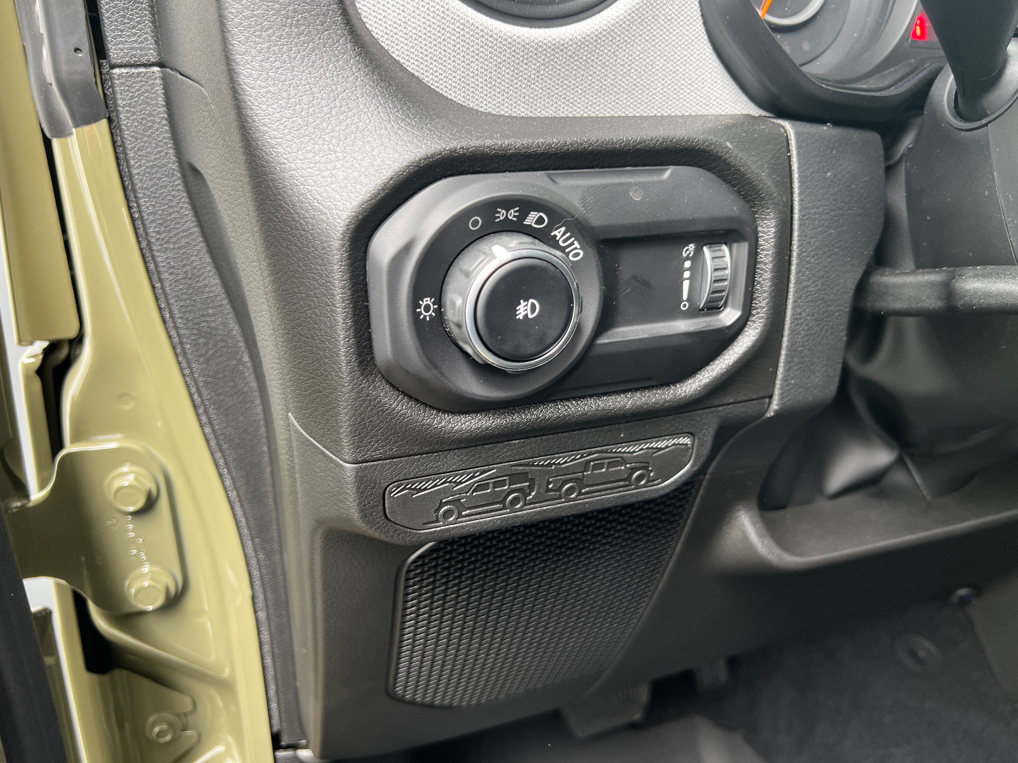2026 Jeep Wrangler 4-Door Willys - Photo 9