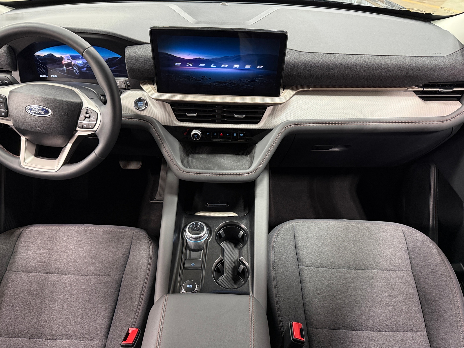 Thumbnail: 2025 Ford Explorer - 3