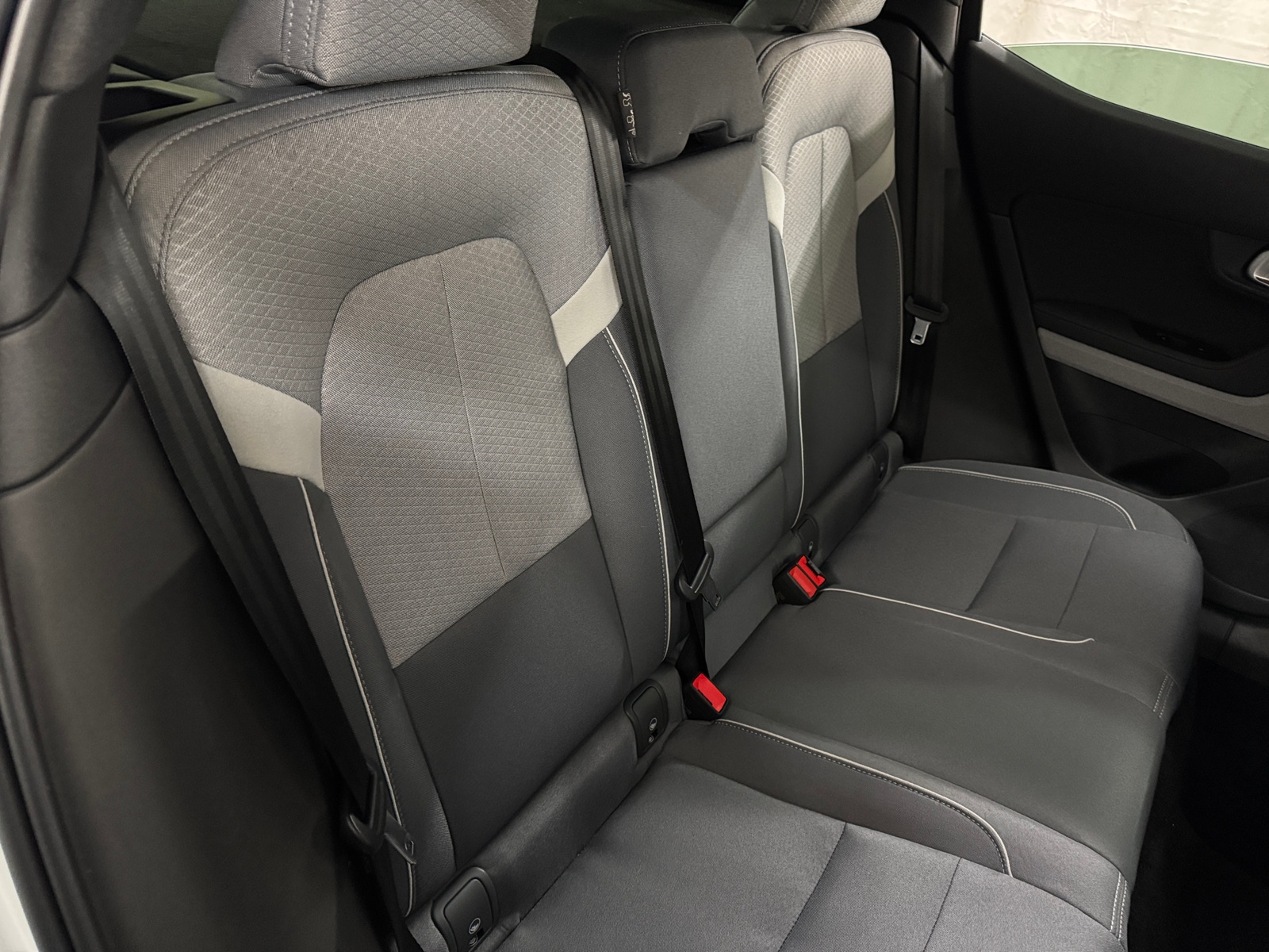 Thumbnail: 2022 Polestar 2 - 6