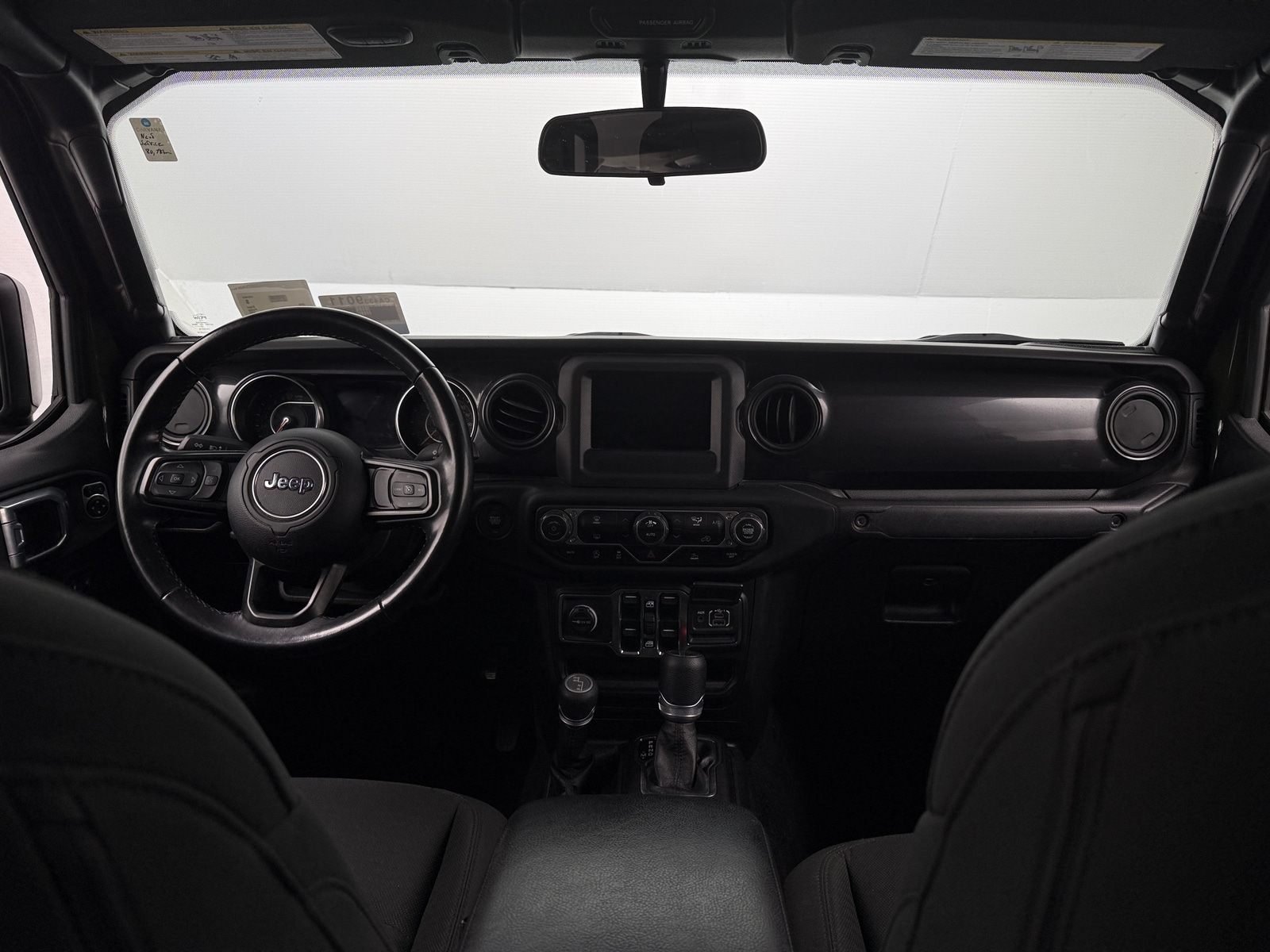 Thumbnail: 2021 Jeep Gladiator - 3