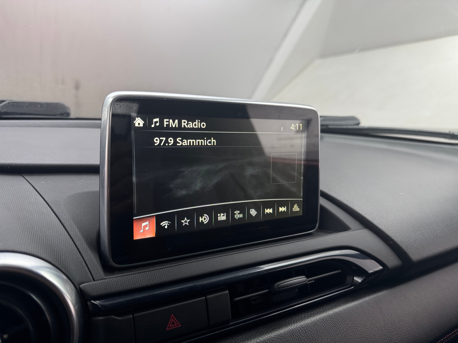 Thumbnail: 2016 Mazda MX-5 Miata - 3