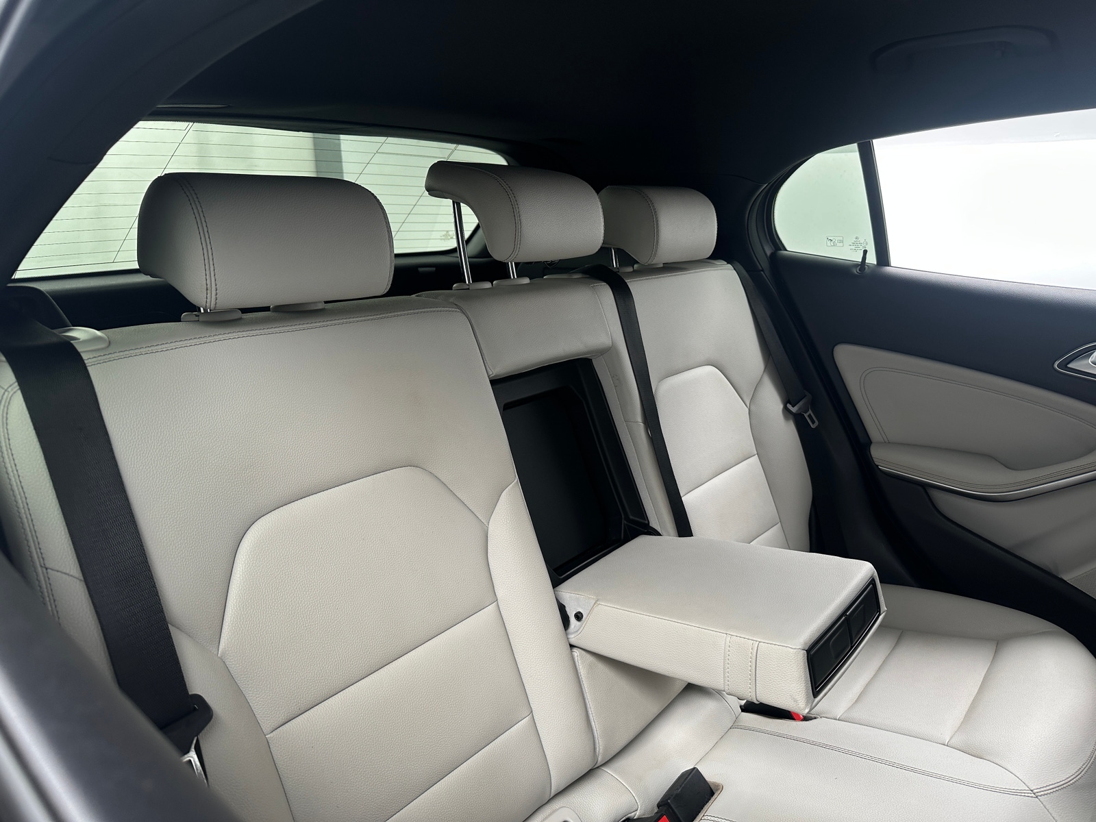 Thumbnail: 2017 Mercedes-Benz GLA - 5