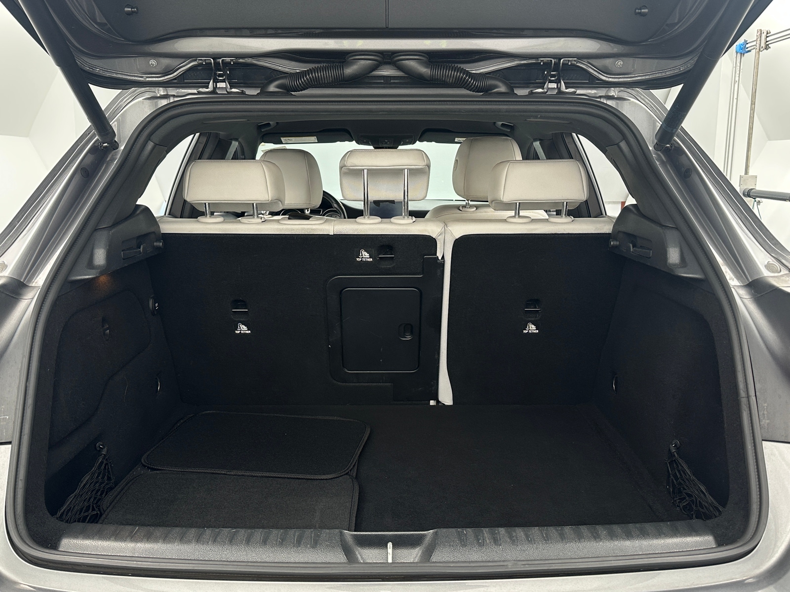 Thumbnail: 2017 Mercedes-Benz GLA - 6