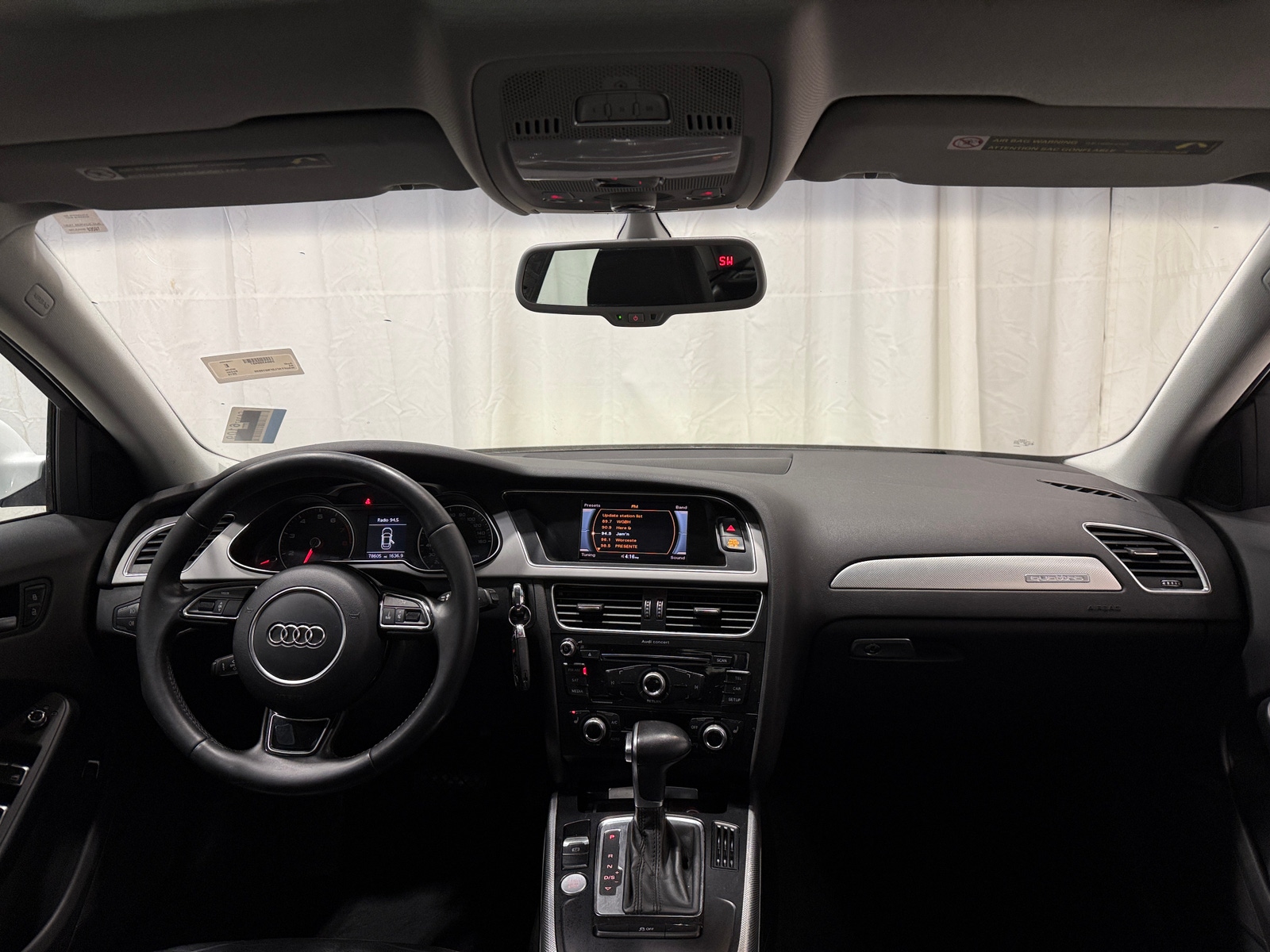 Thumbnail: 2015 Audi A4 - 2