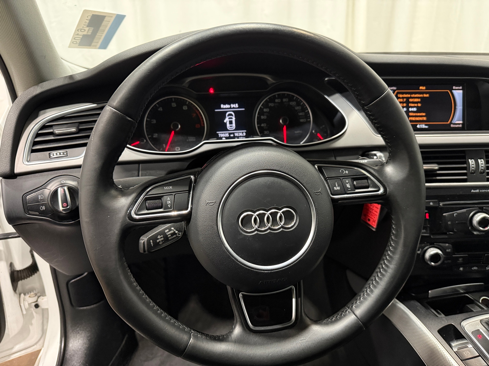 Thumbnail: 2015 Audi A4 - 4