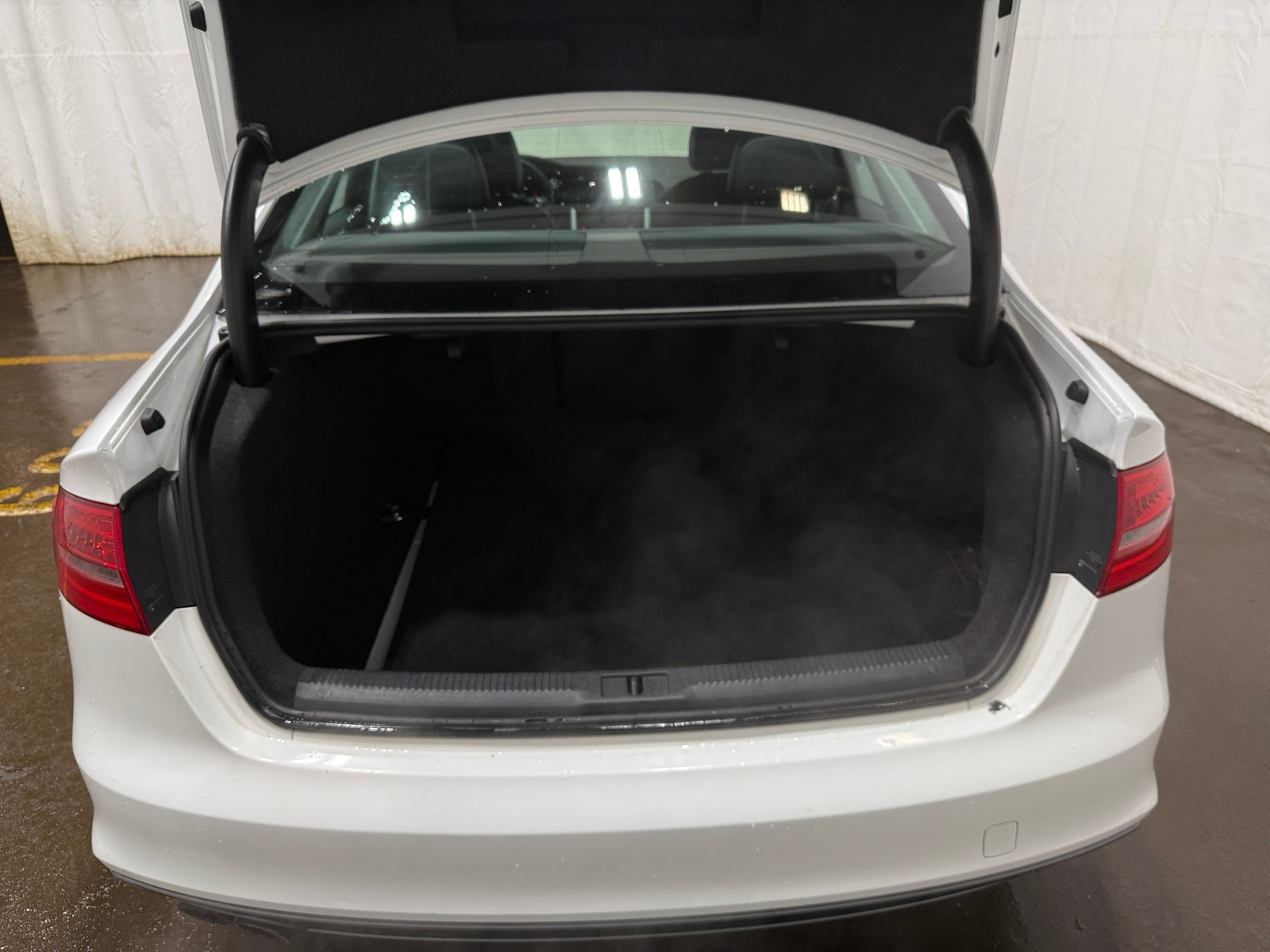 Thumbnail: 2015 Audi A4 - 6