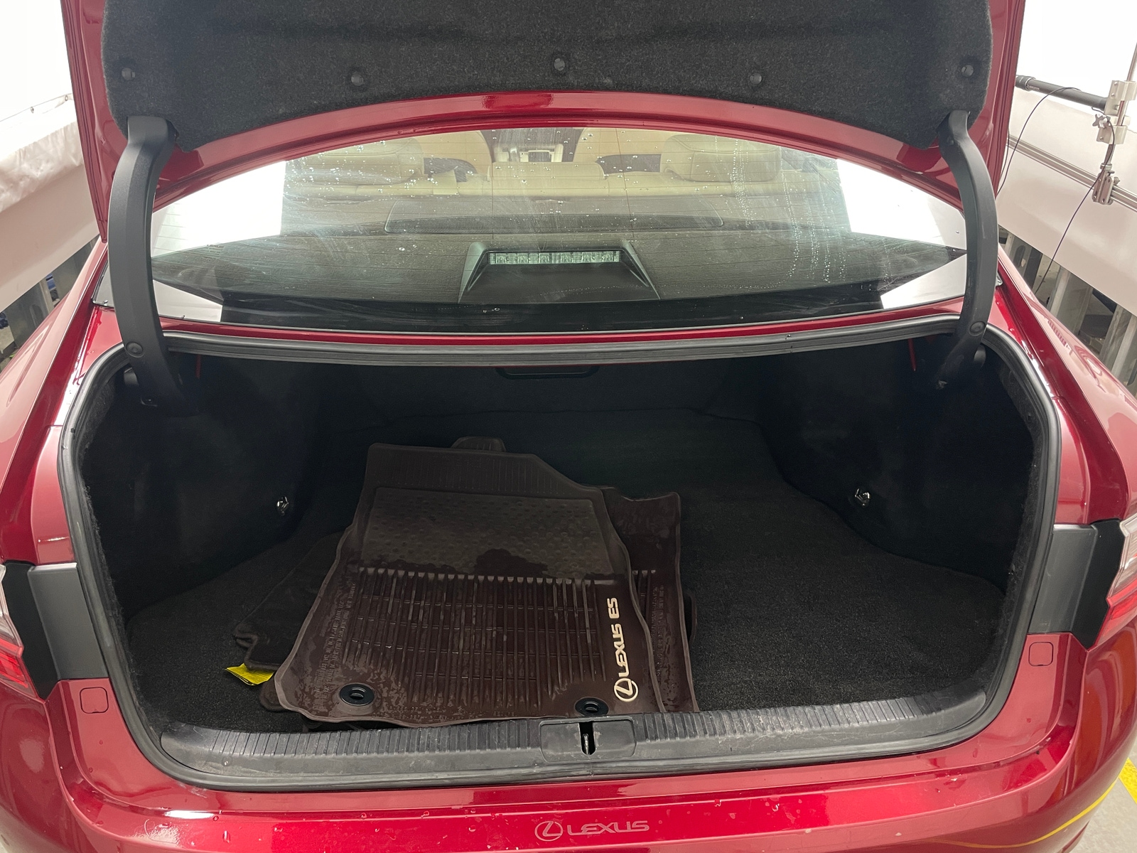 Thumbnail: 2018 Lexus ES - 6